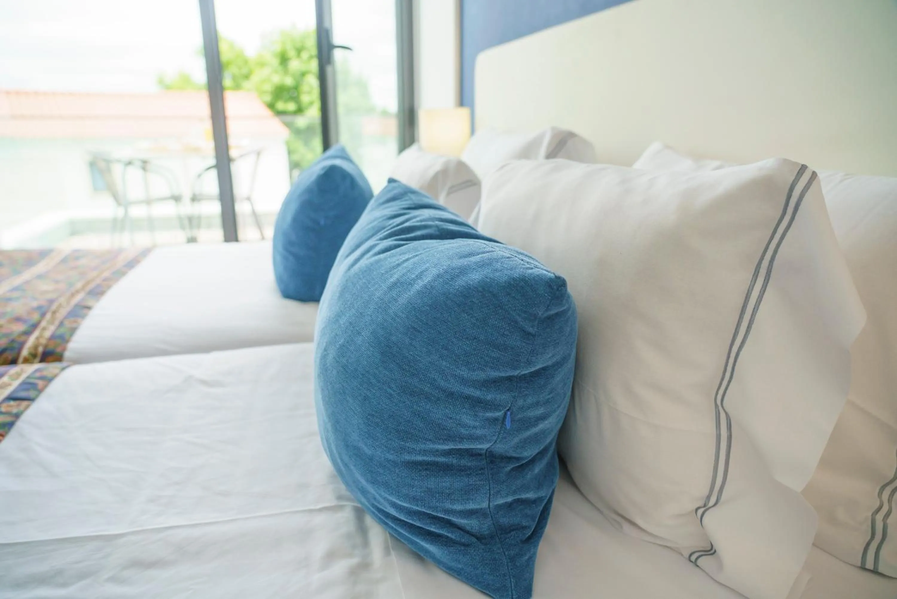 Bedroom, Bed in Real Abadia, Congress & Spa Hotel