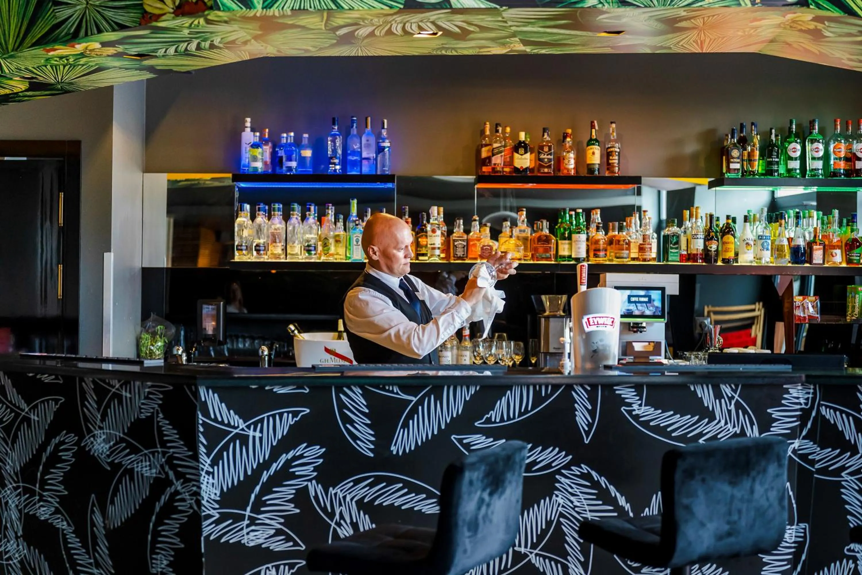 Nightclub / DJ in Hotel Mikołajki Leisure & SPA - Destigo Hotels