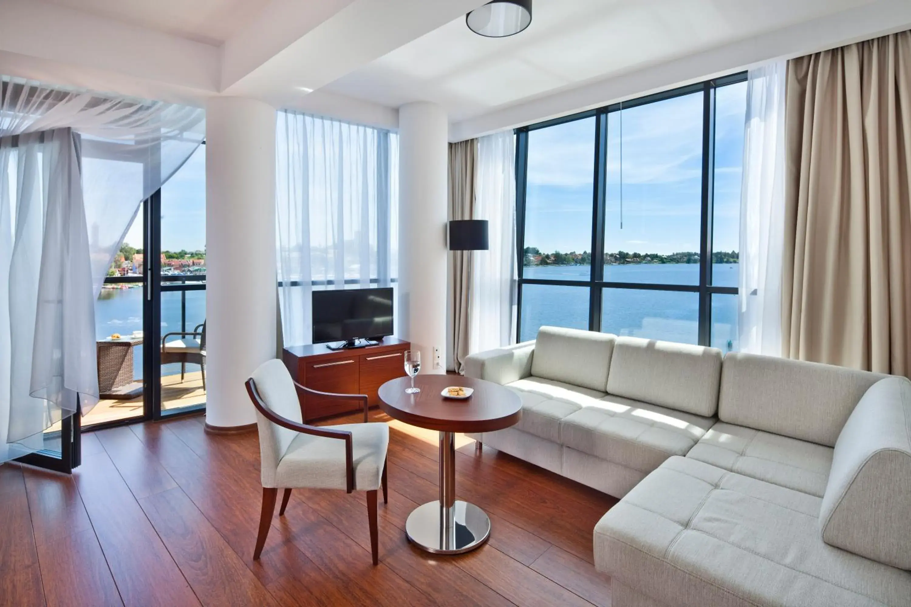 Executive Apartment in Hotel Mikołajki Leisure & SPA - Destigo Hotels Executive Apartment in Hotel Mikołajki Leisure & SPA - Destigo Hotels