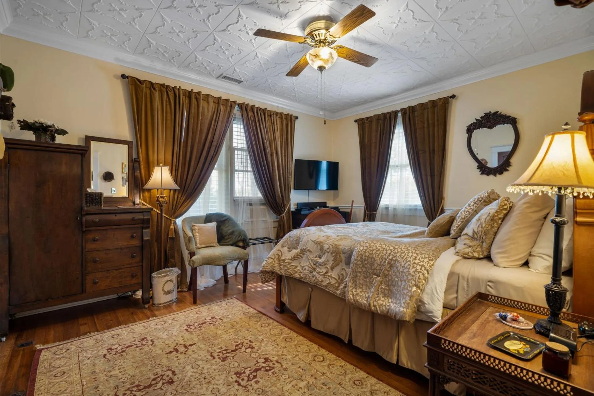 Bedroom, Bed in The Inn on Front Street