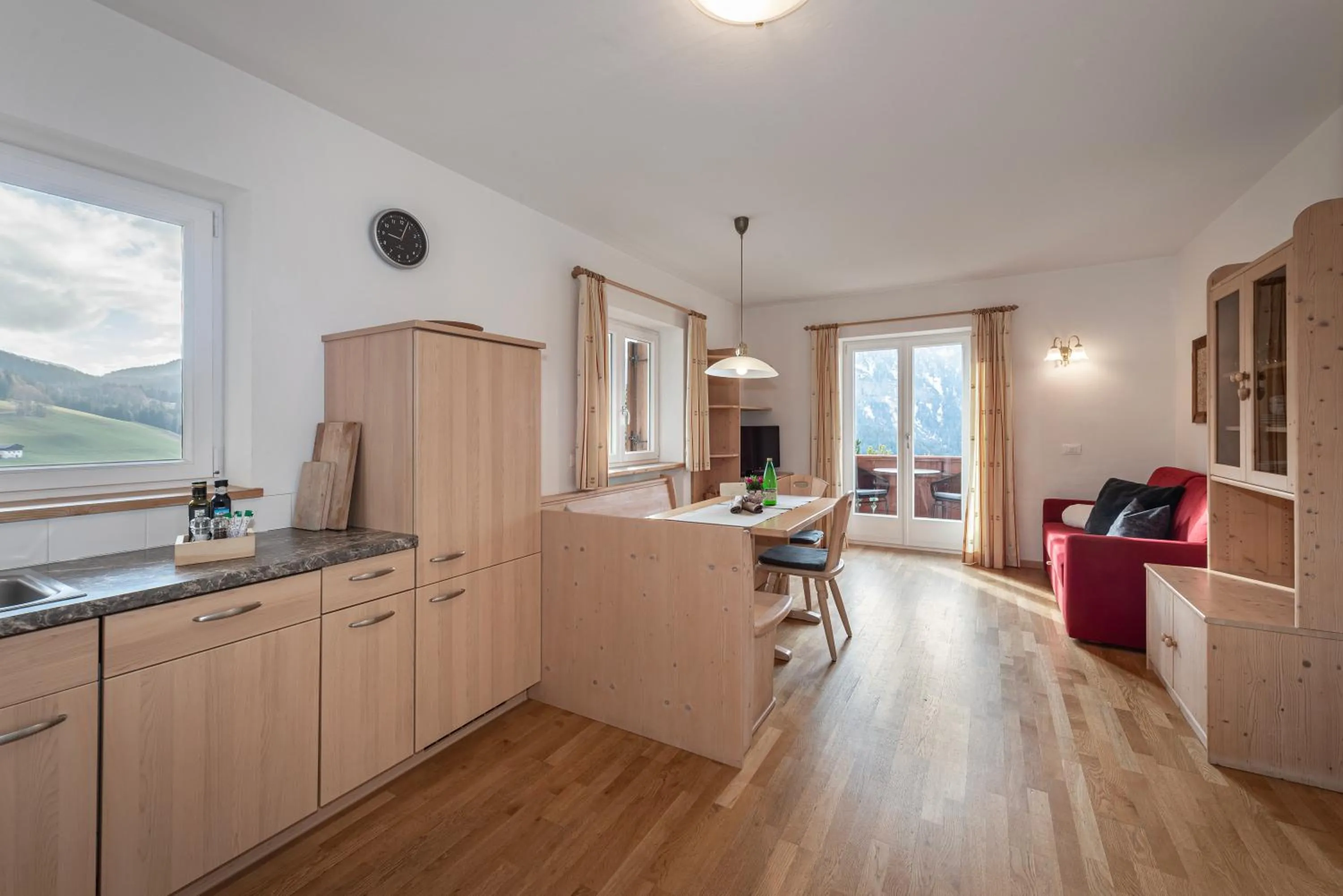Living room in Schopplhof - panoramic apartments dolomites