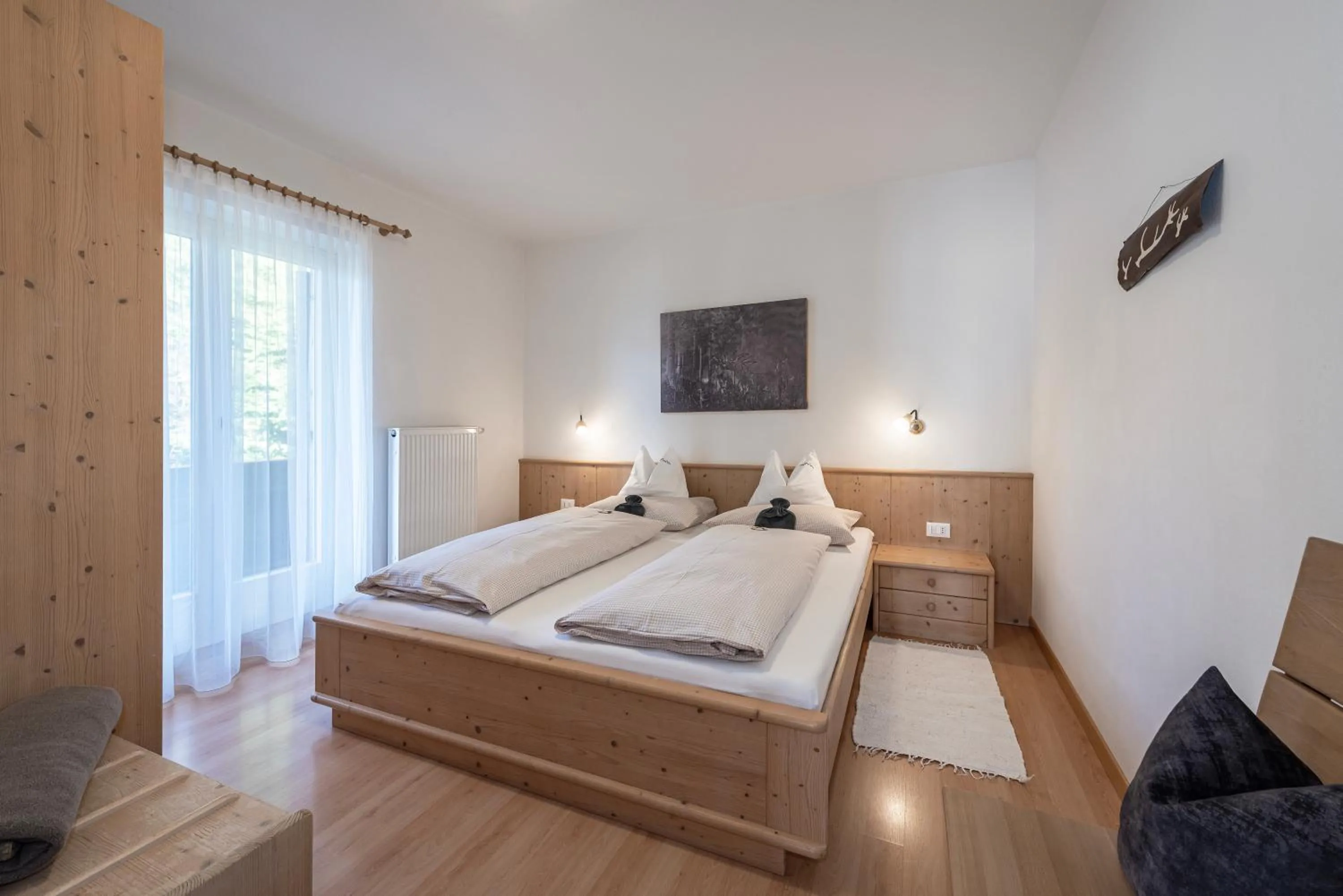 room service, Bed in Schopplhof - panoramic apartments dolomites
