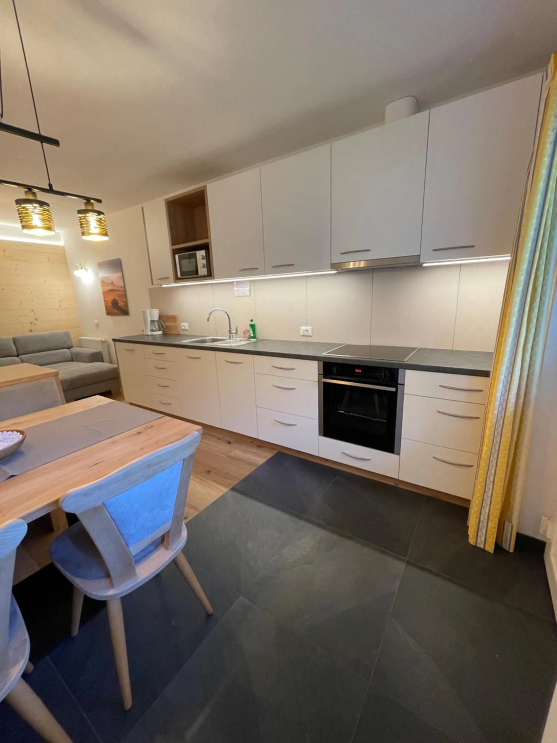 Kitchen or kitchenette in Schopplhof - panoramic apartments dolomites