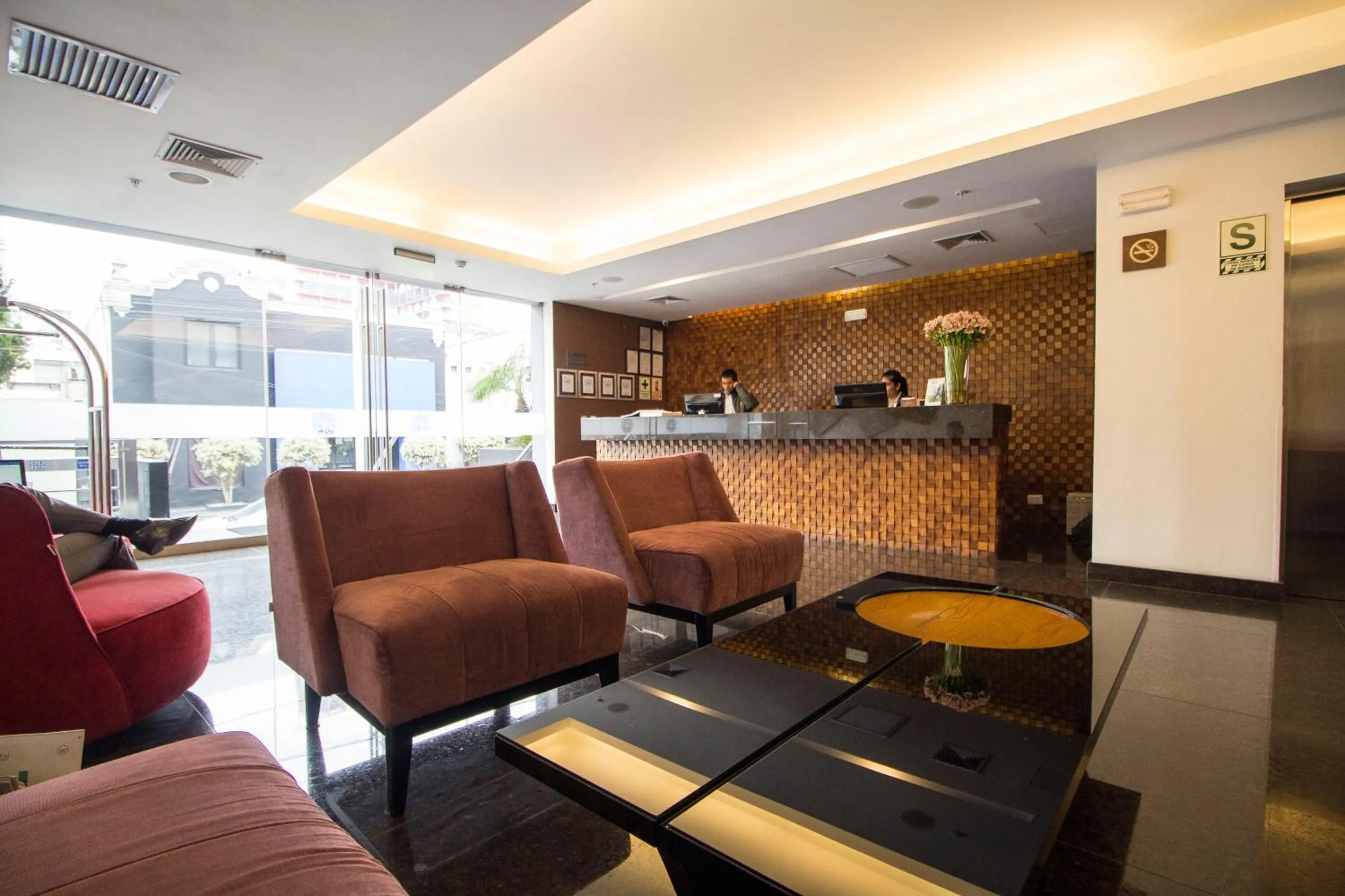 Lobby or reception in Tierra Viva Miraflores Larco