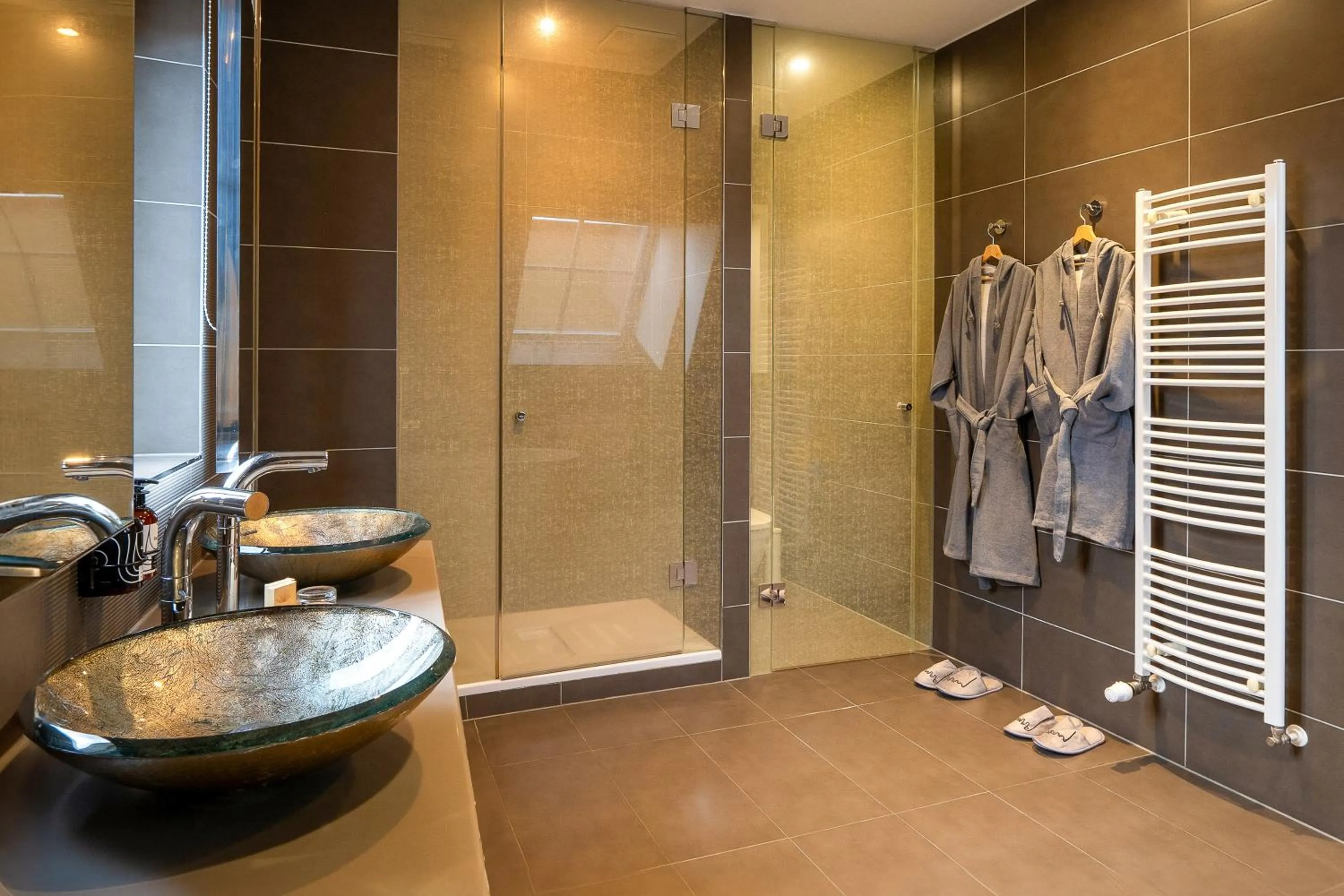 Shower in INNSiDE by Meliá Prague Old Town