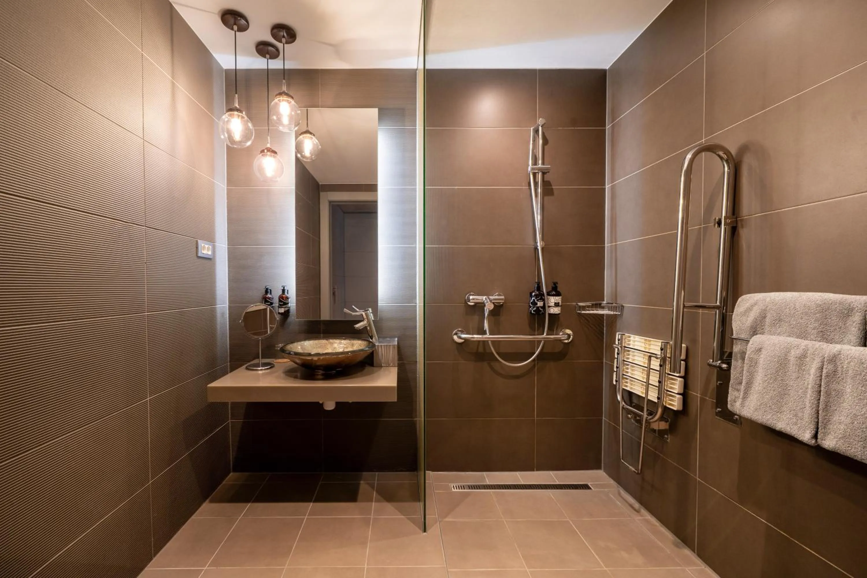 Shower in INNSiDE by Meliá Prague Old Town