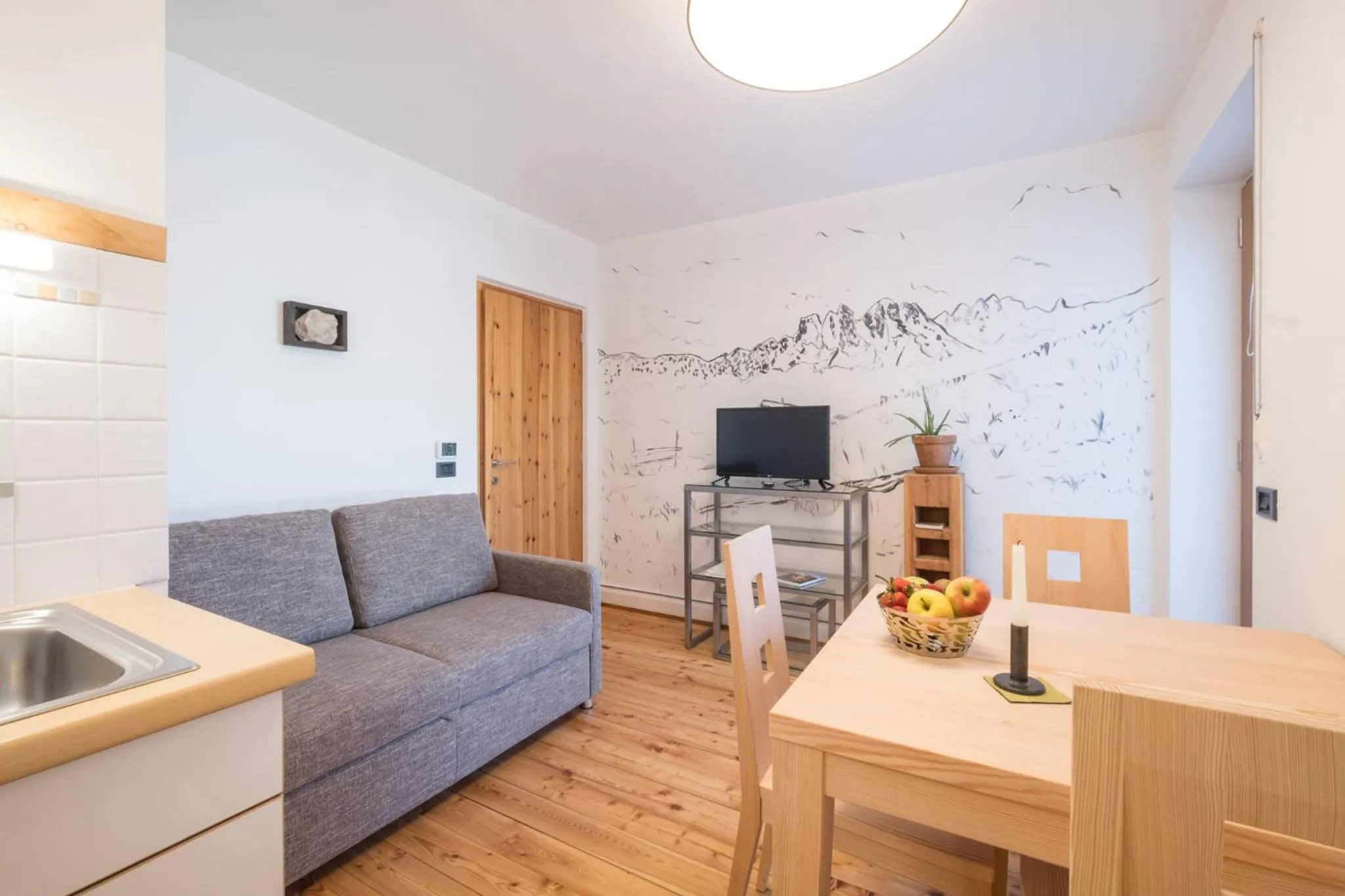 Art Apartment Schatzer