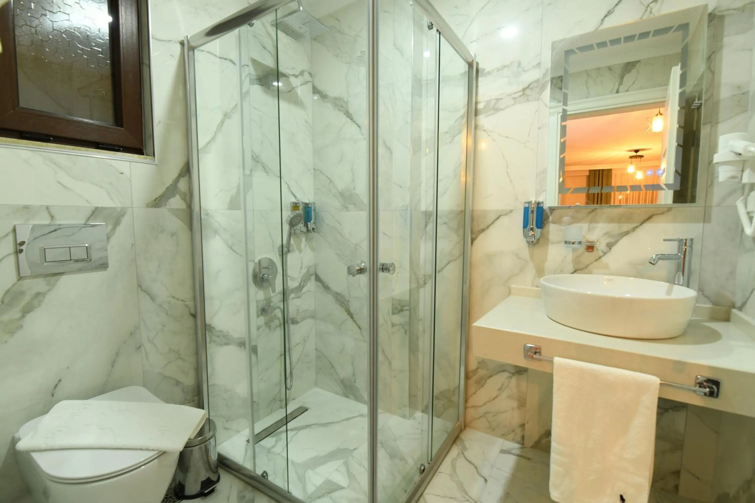 Bathroom in Bahçe Apart