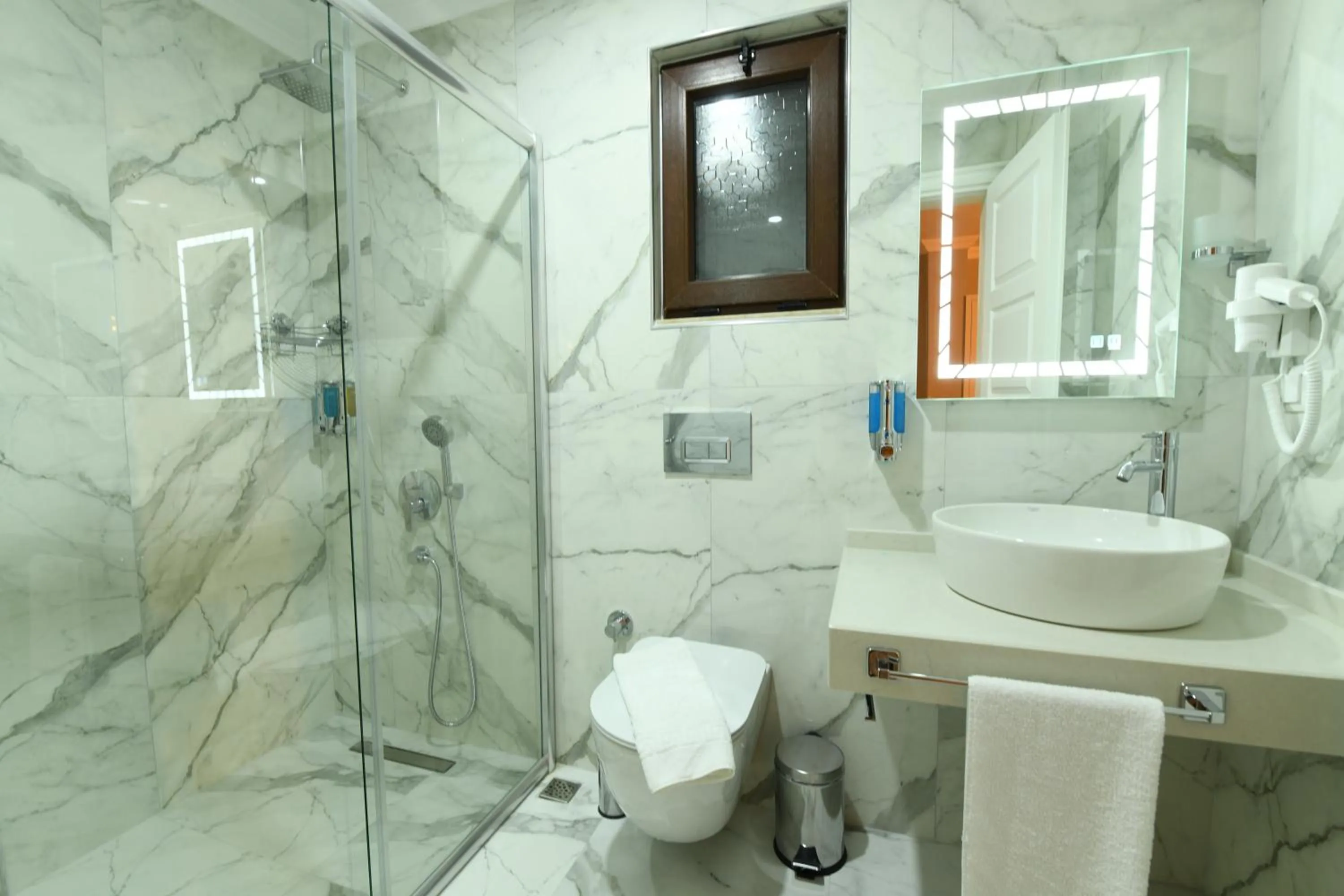 Bathroom in Bahçe Apart