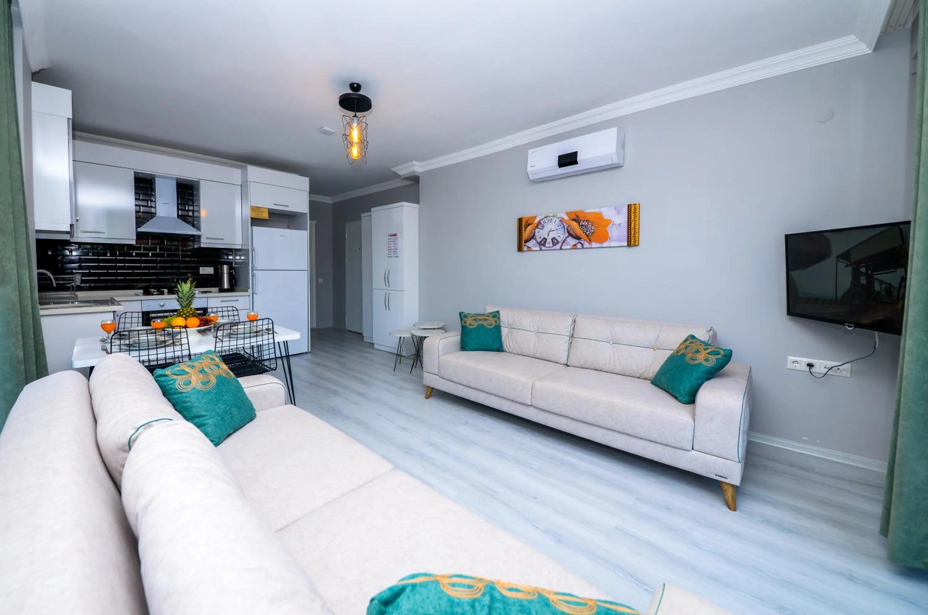 TV and multimedia in Bahçe Apart