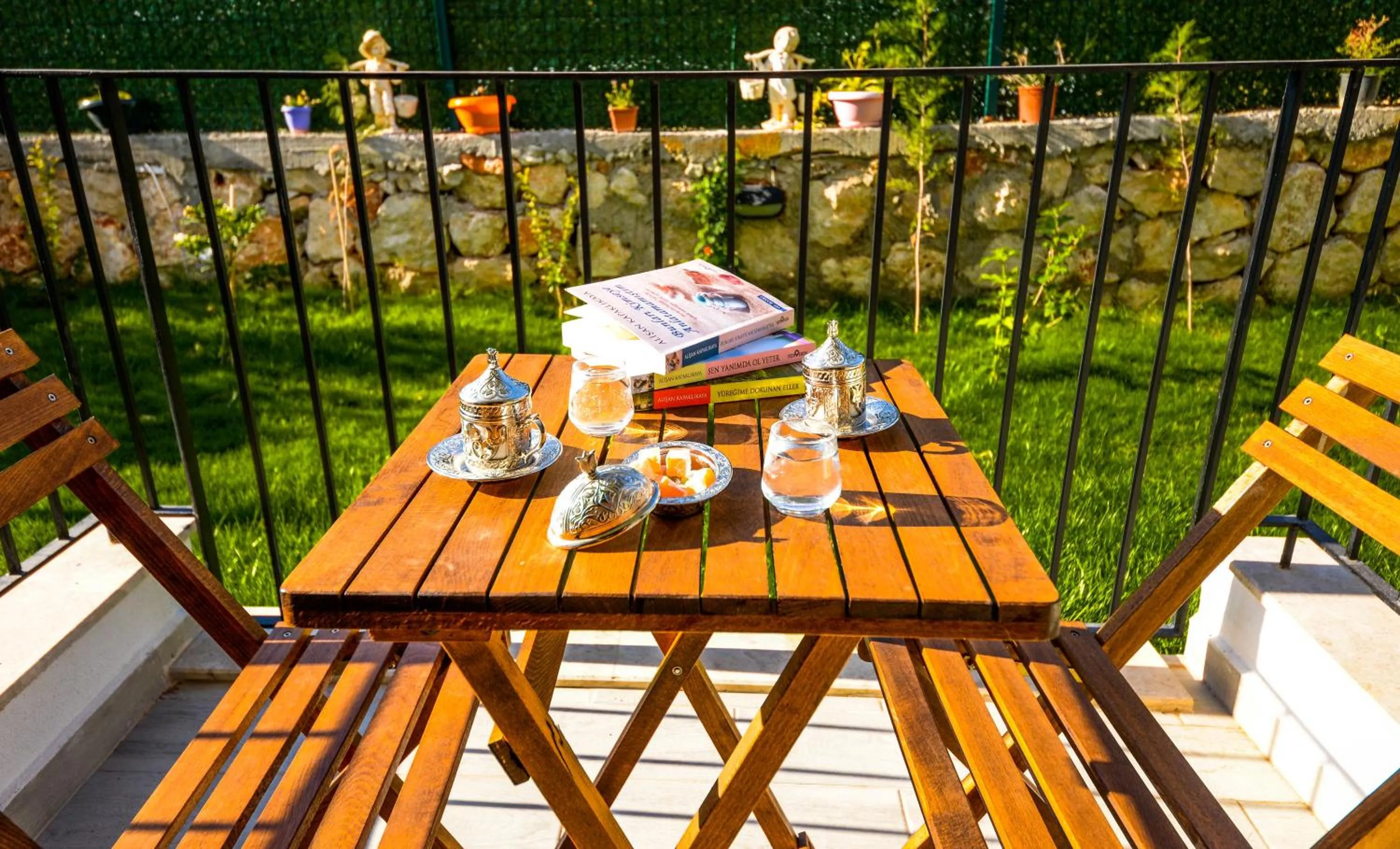 Garden view in Bahçe Apart