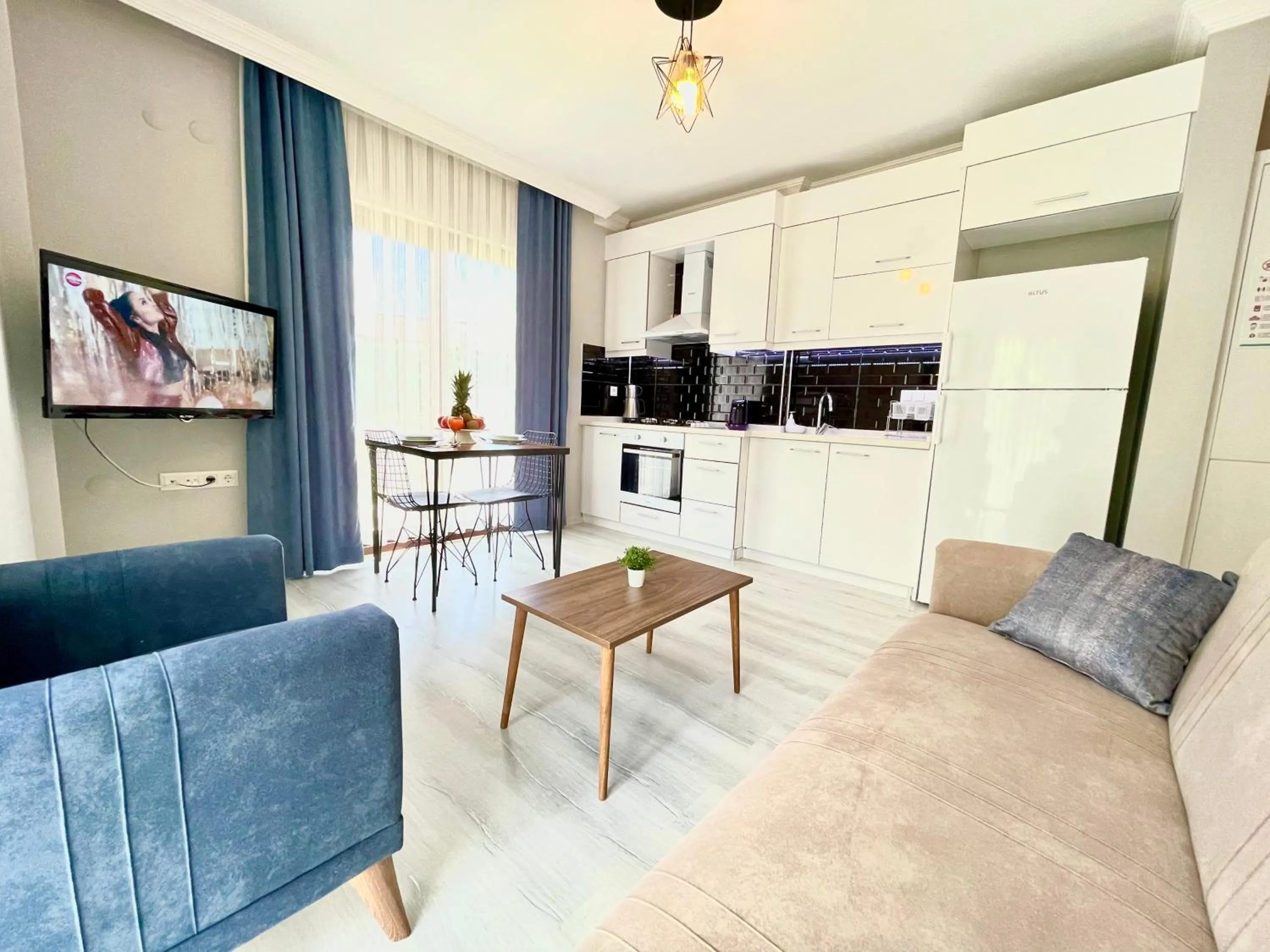 Seating area in Bahçe Apart