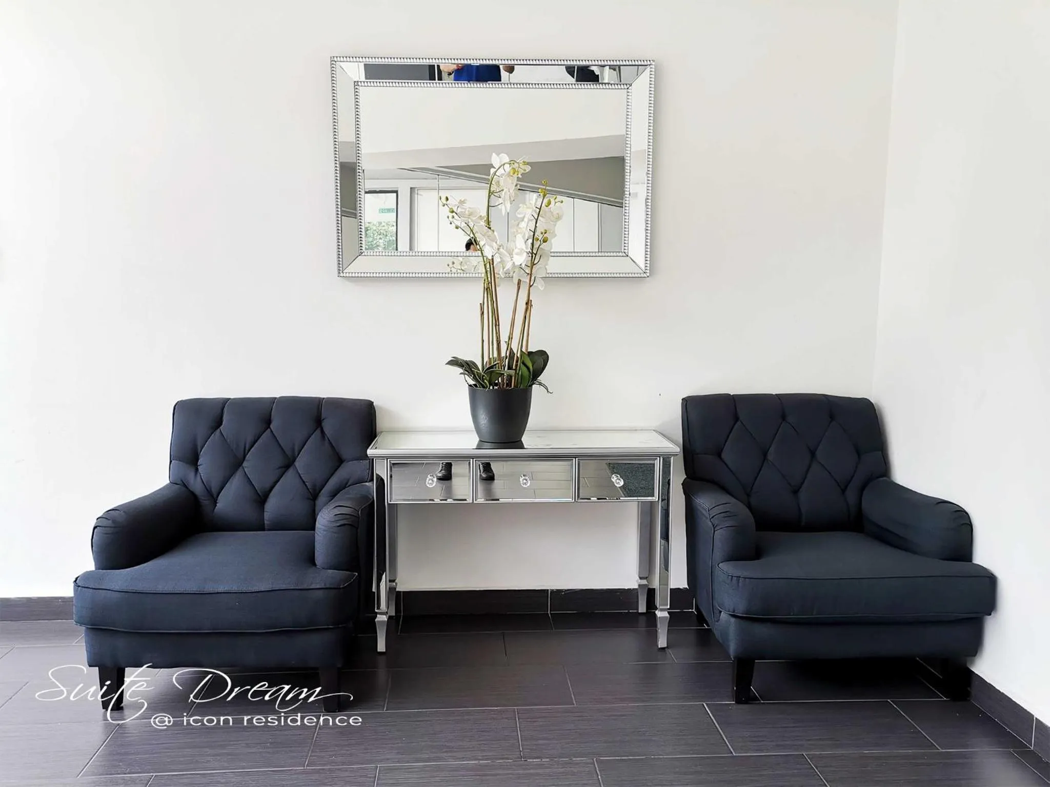 Lobby or reception in Suite Dream@Icon Residence