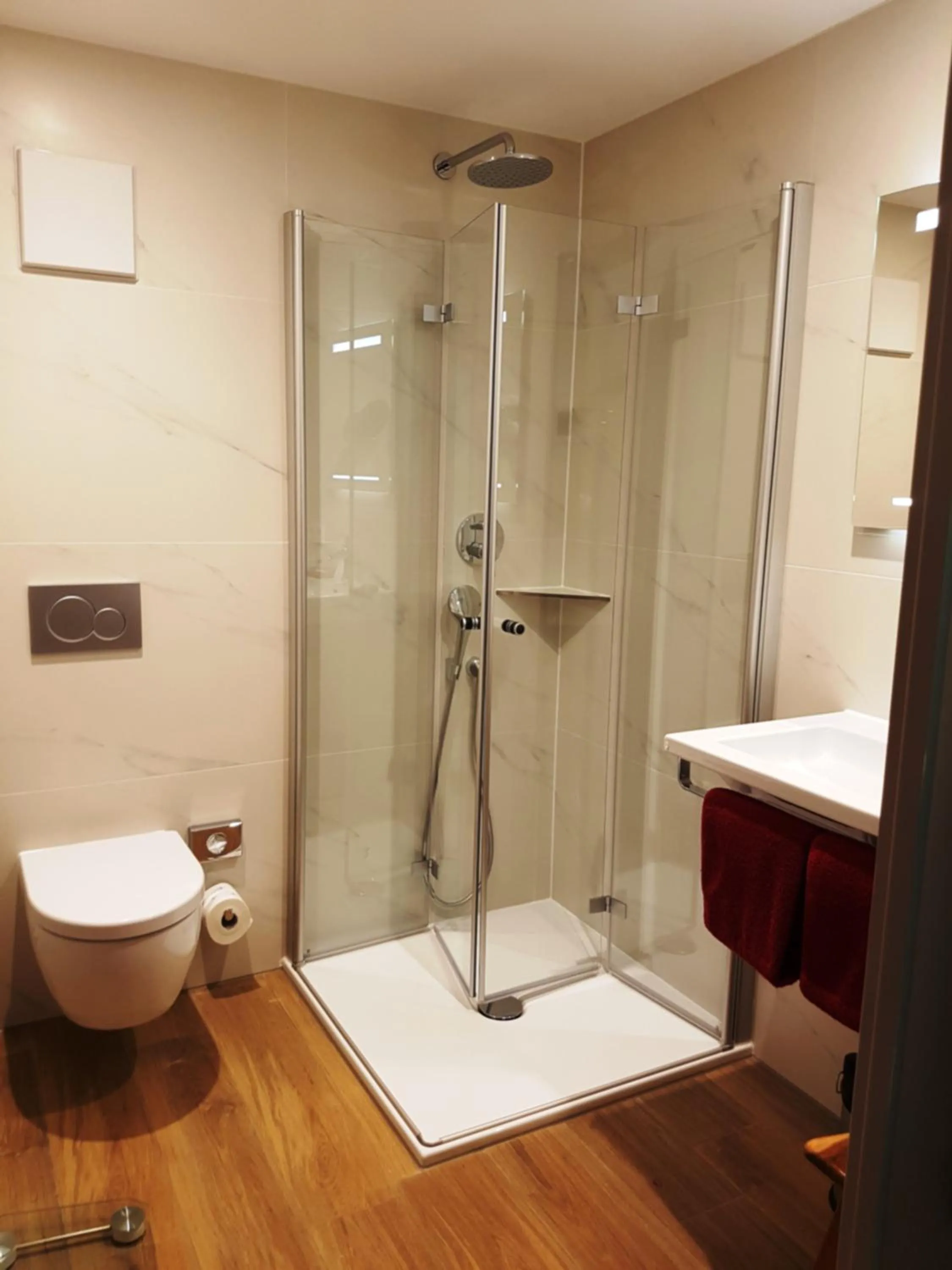 Bathroom in Hotel Garni Jägerhof