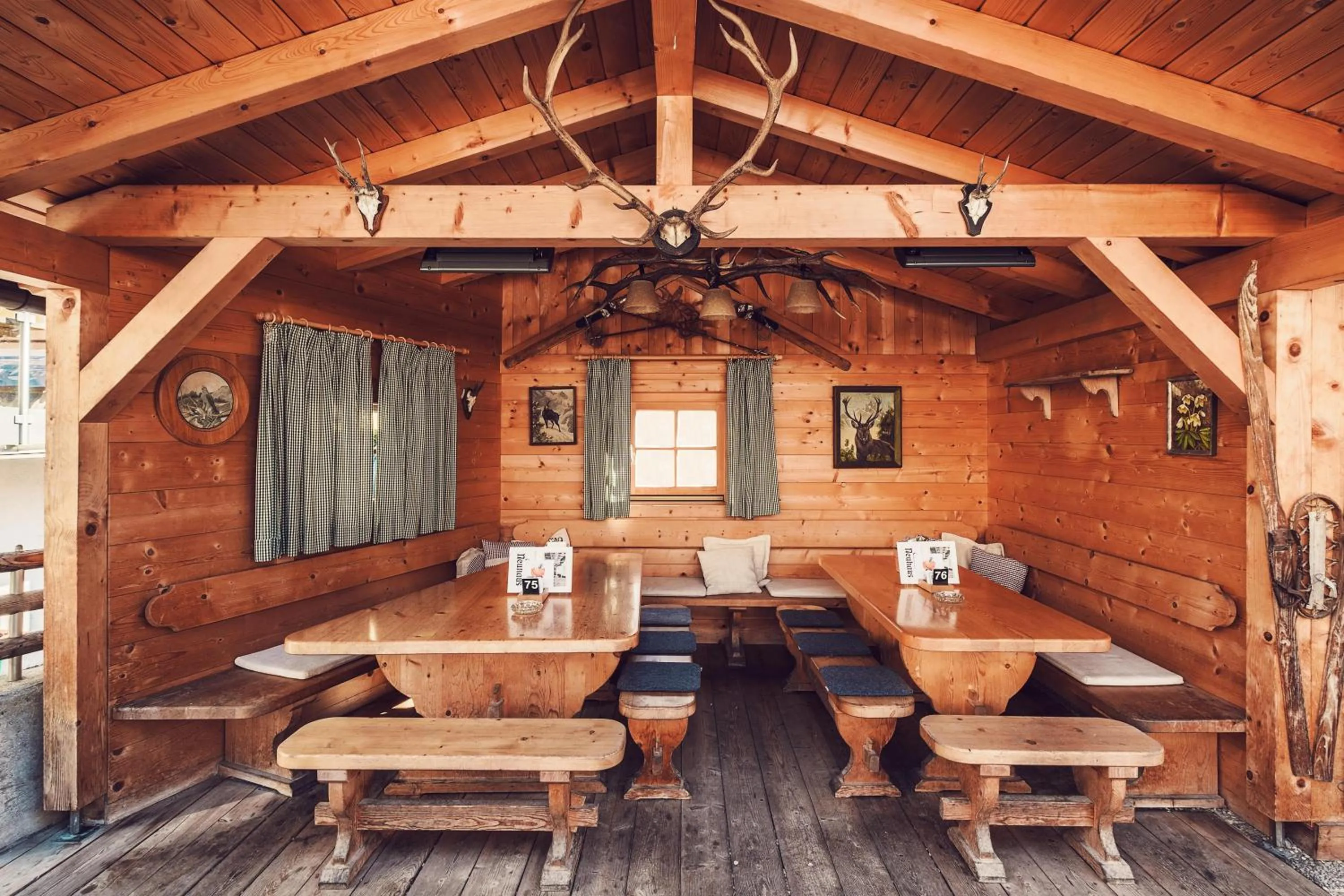 Restaurant/places to eat in Hotel EDELWEISS Berchtesgaden Superior