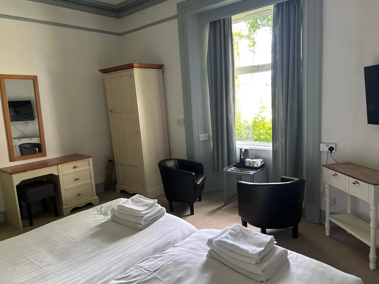 Bedroom, Bed in The Lodge on the Loch by OYO