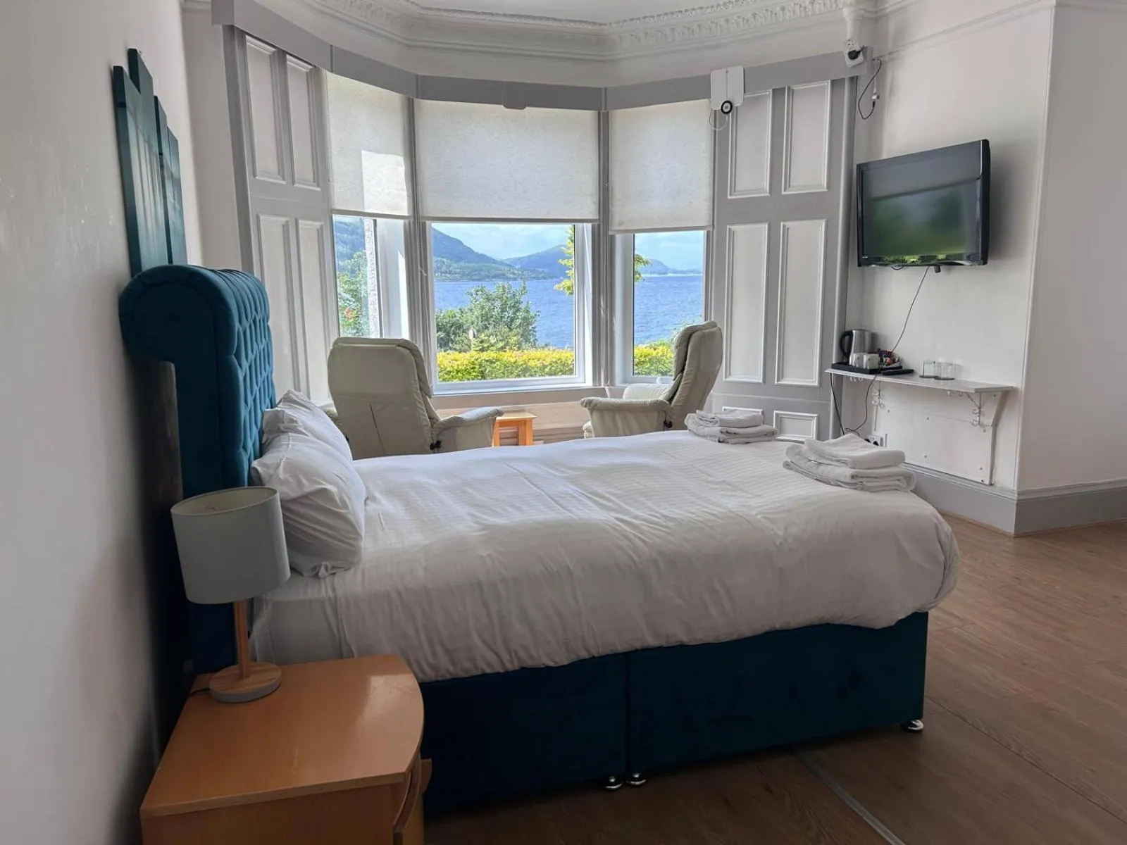 Bedroom, Bed in The Lodge on the Loch by OYO