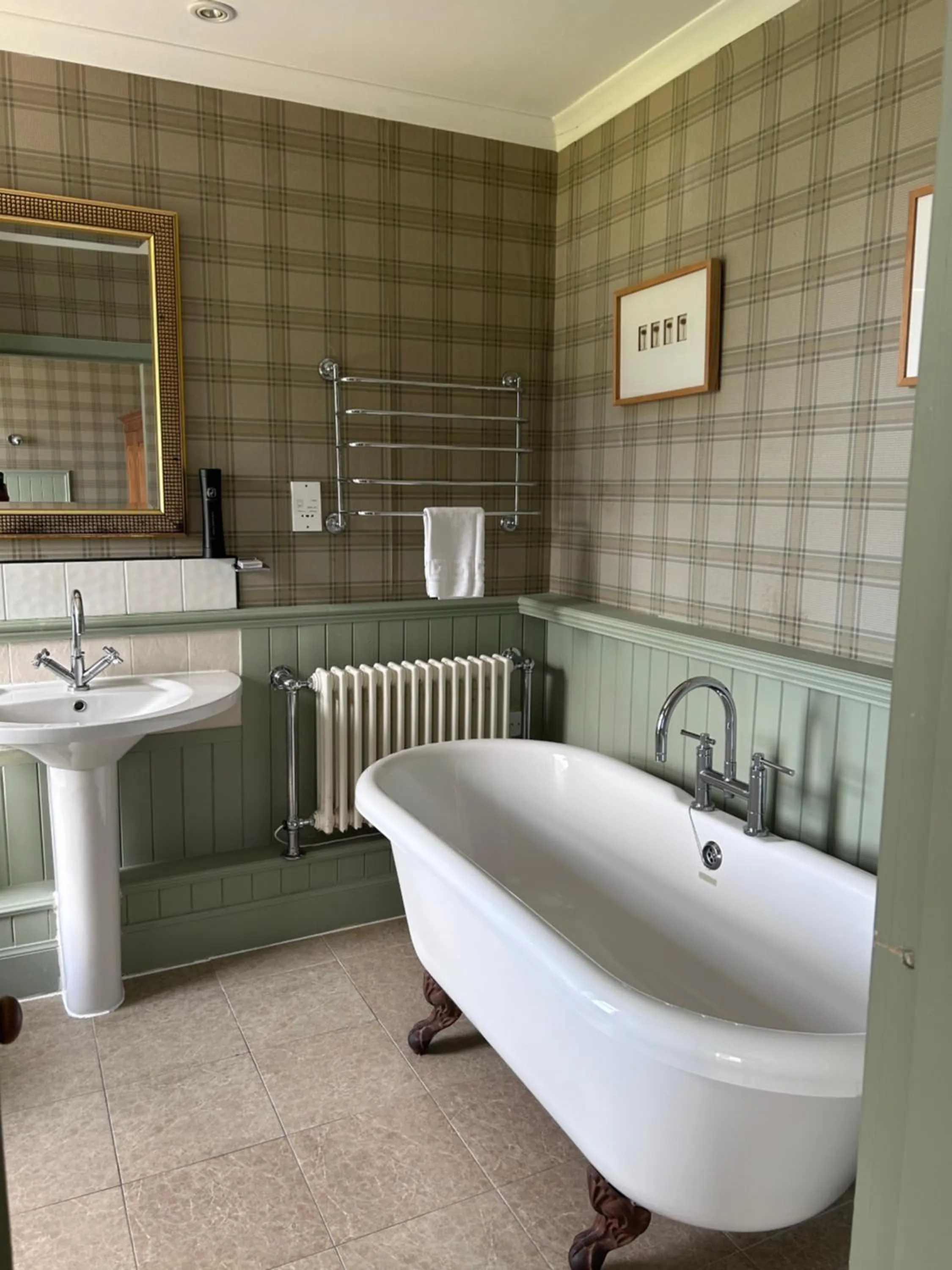 Bathroom in The Lodge on the Loch by OYO