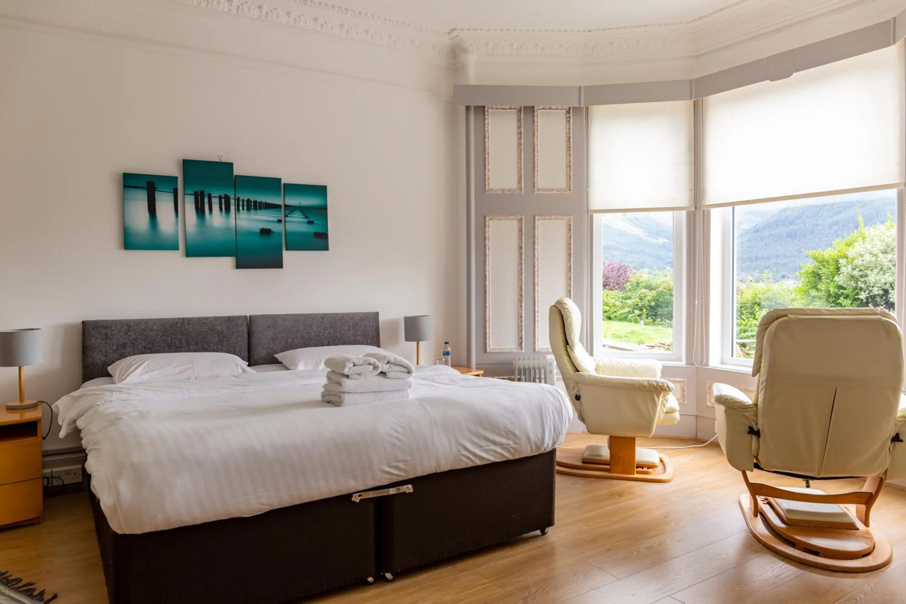 Bedroom, Bed in The Lodge on the Loch by OYO