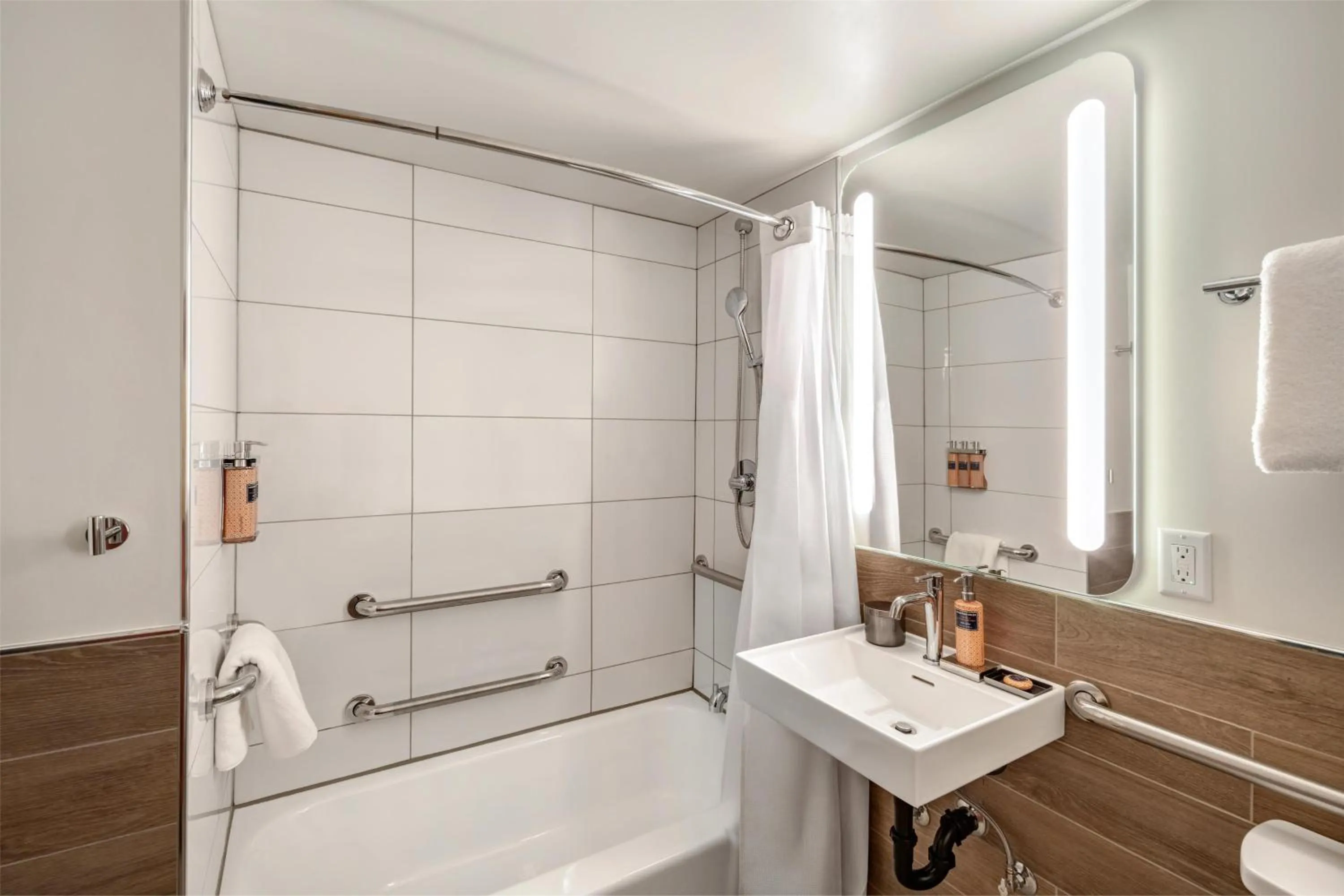 Bathroom in The Wildbirch Hotel - JdV by Hyatt