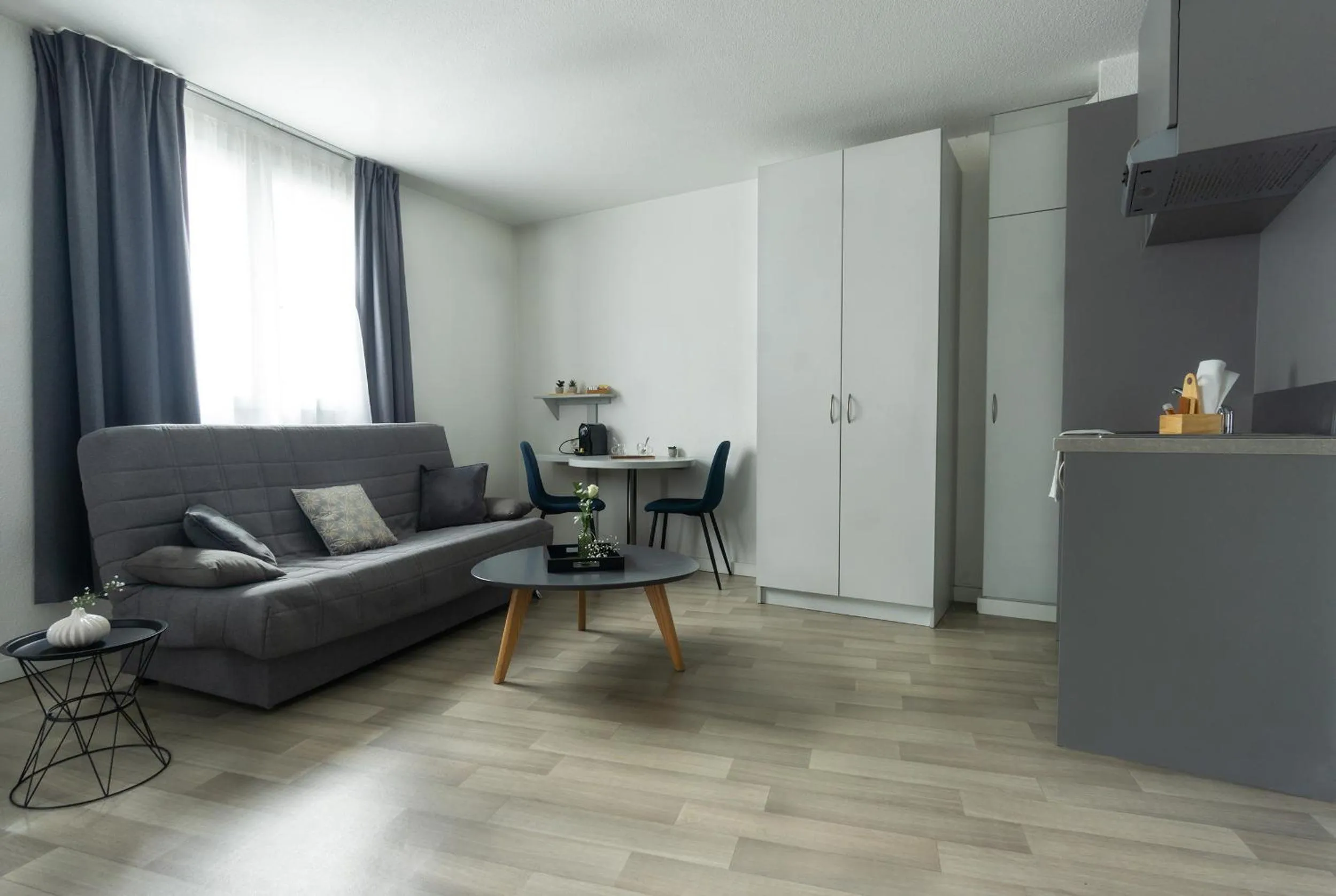 Seating area in City Résidence Strasbourg Centre