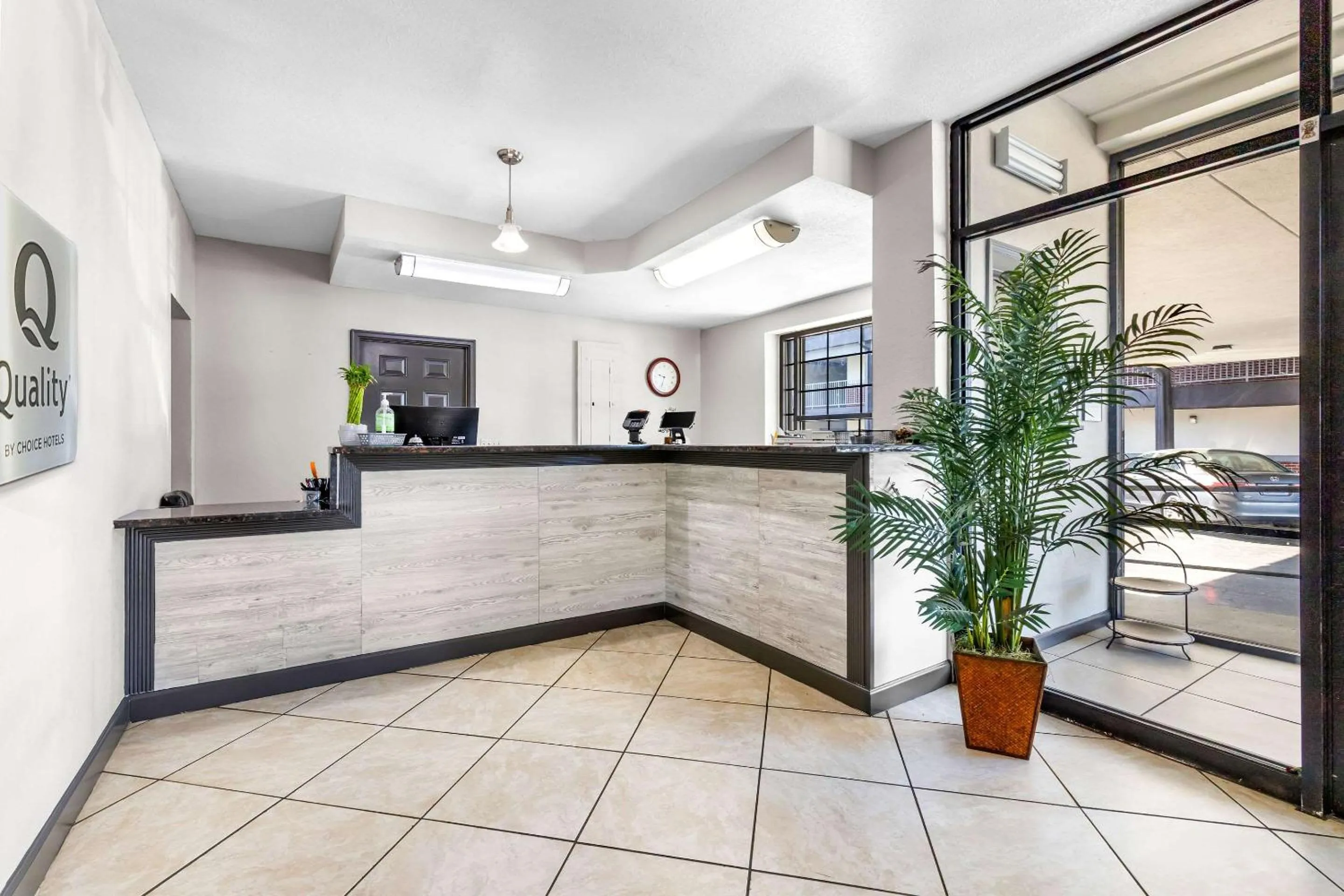Lobby or reception in Quality Inn Lawrenceburg