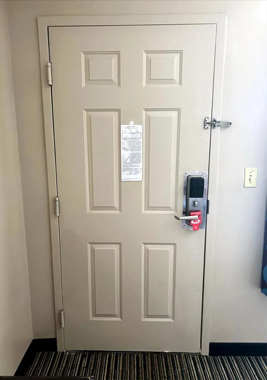 Bedroom in Econo Lodge Elberton