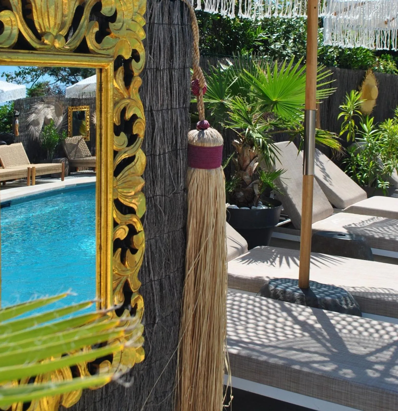 Swimming pool in CAPAO Beach Hôtel