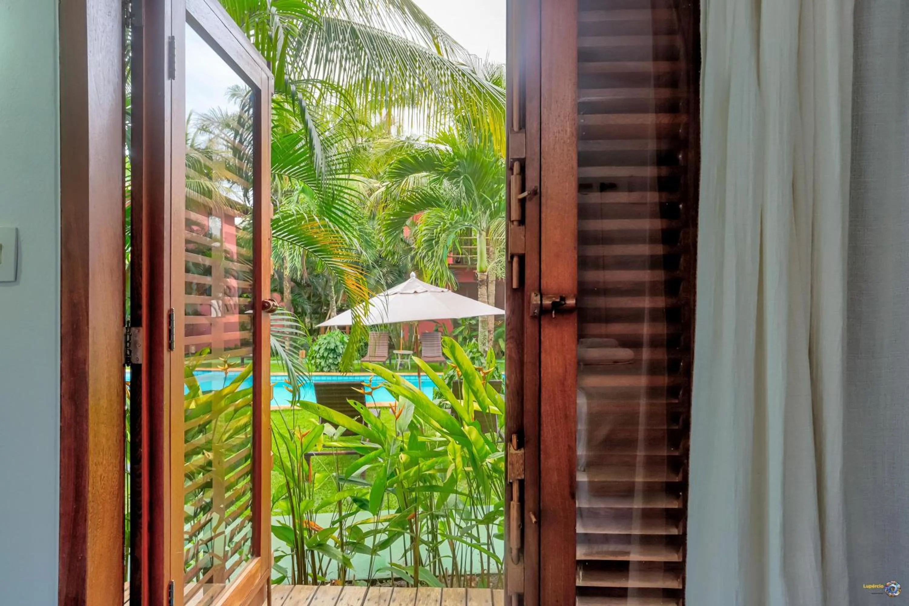 Garden in Pousada Vira Canoa