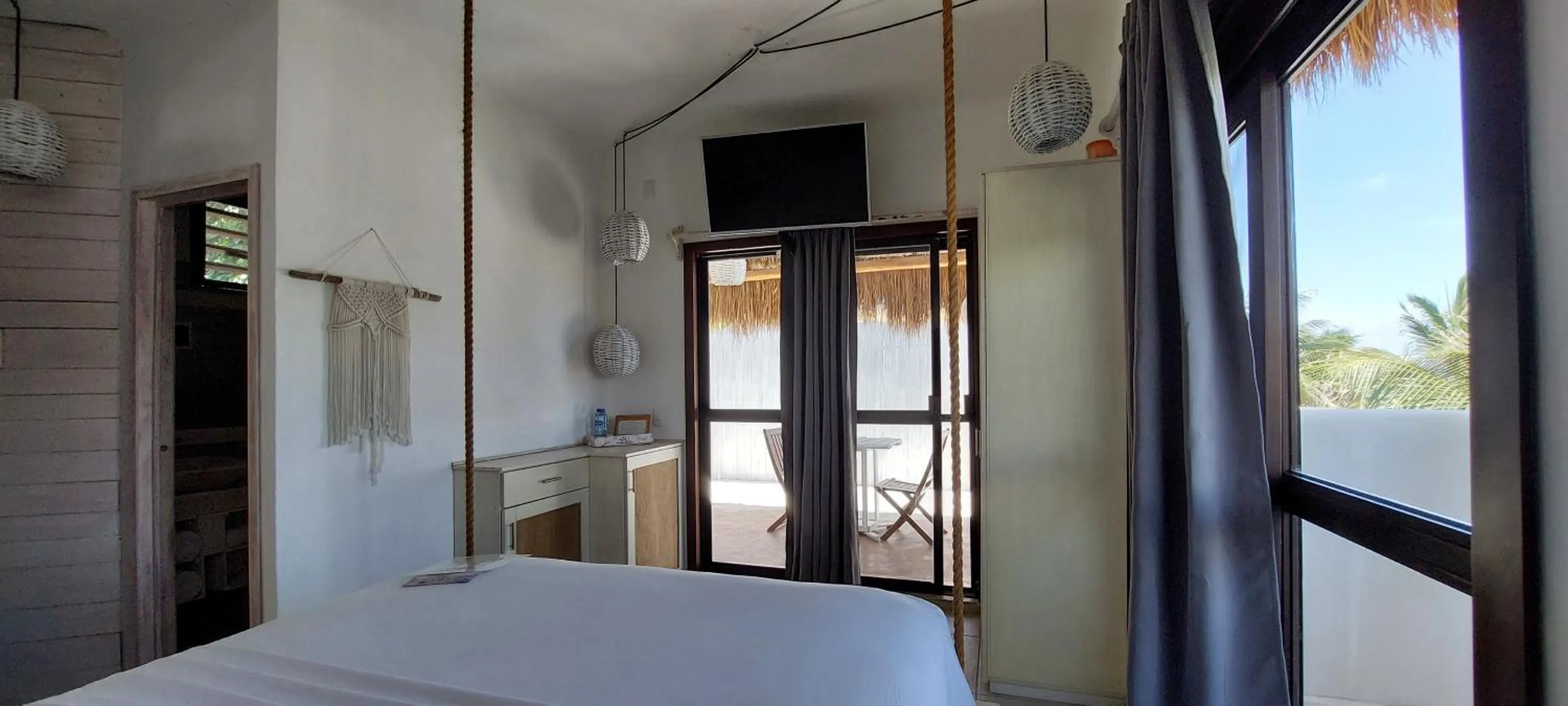 Bedroom, Bed in 40 Cañones