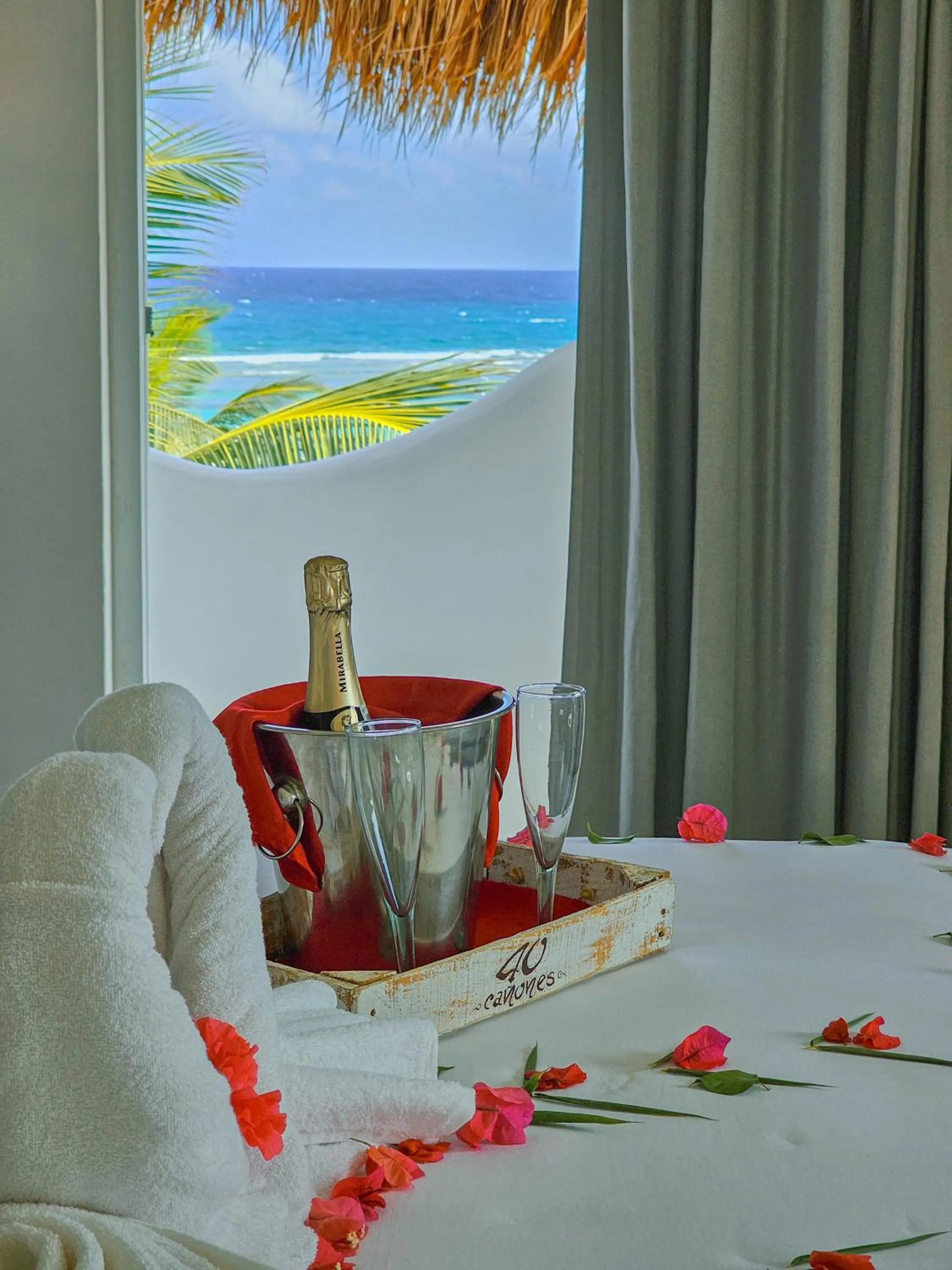 Sea view, Bed in 40 Cañones