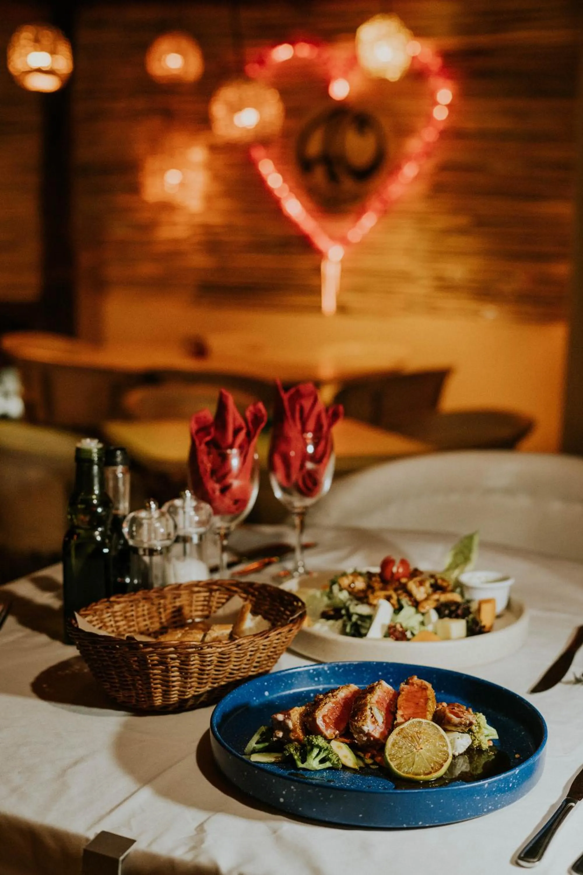 Restaurant/places to eat in 40 Cañones