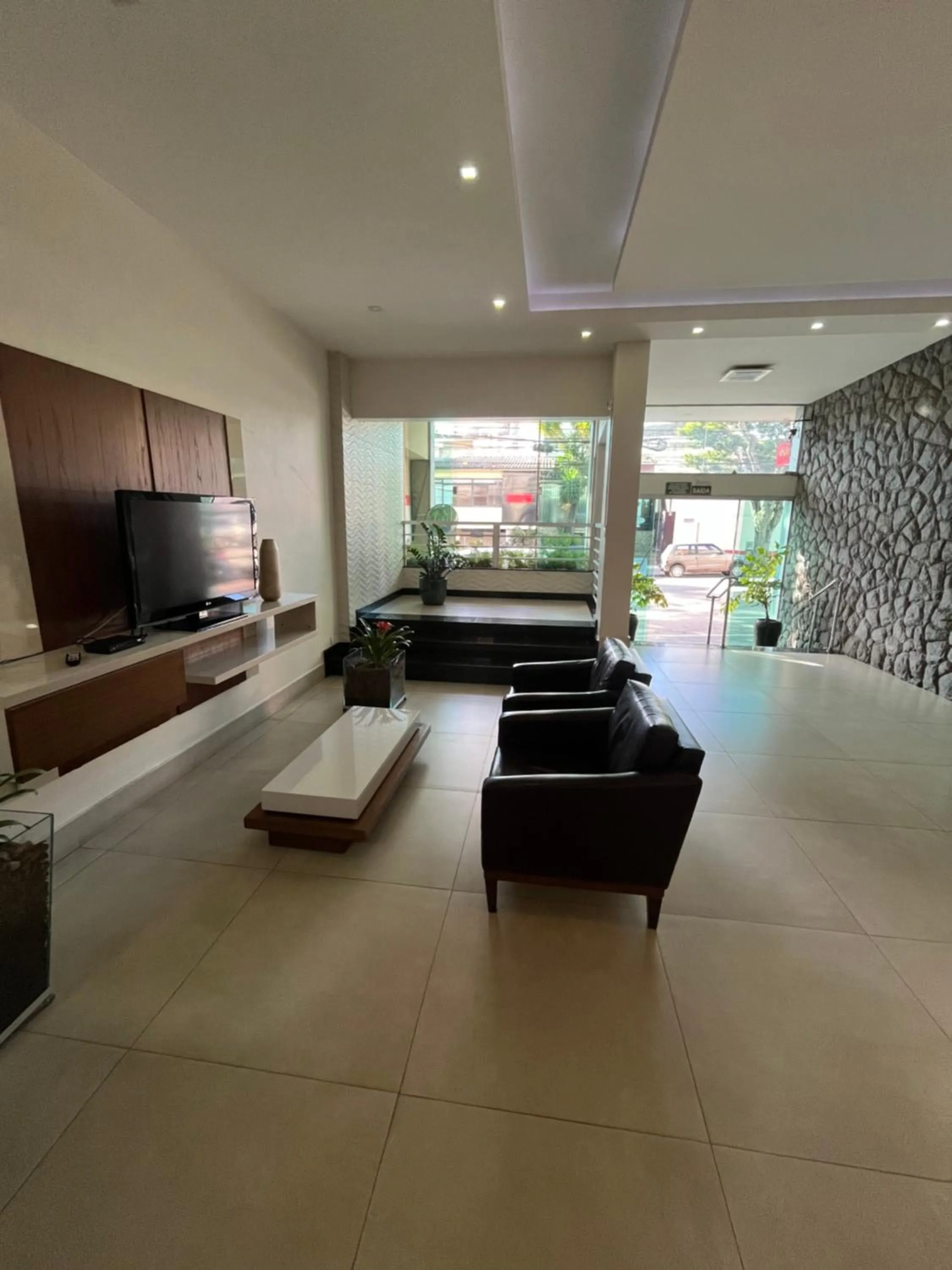 Seating area in Hotel Carajás