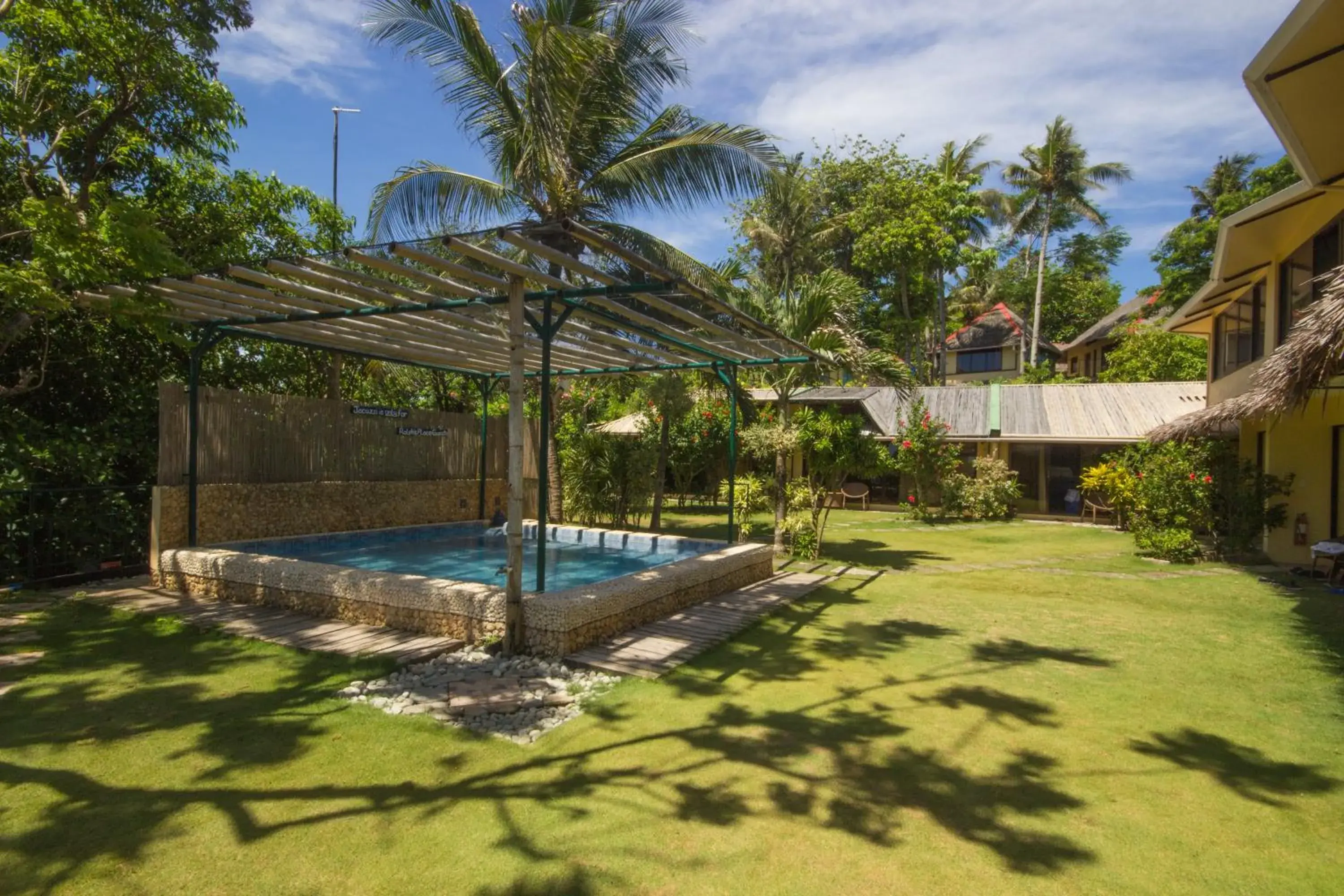 Studio Premier in Ralph's Place Studio Premier in Ralph's Place