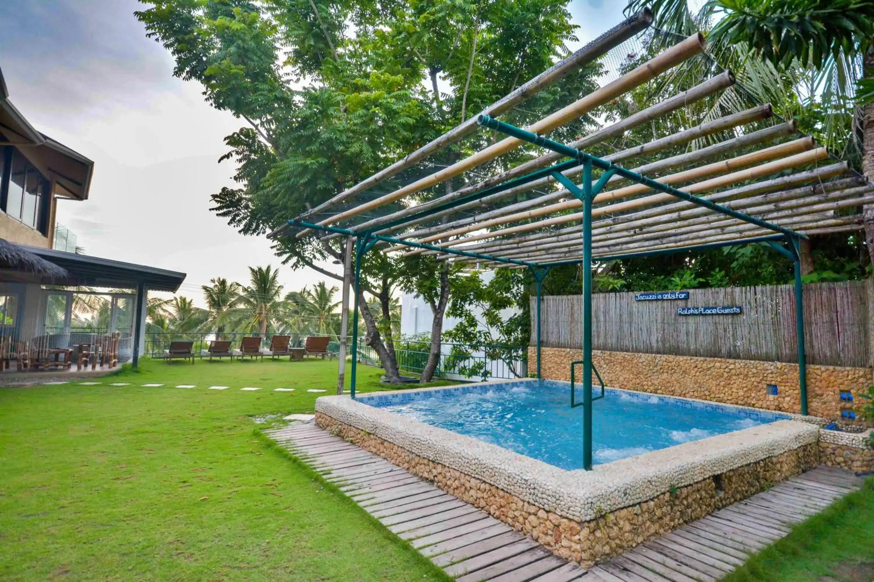 Ralph's Place Ralph's Place