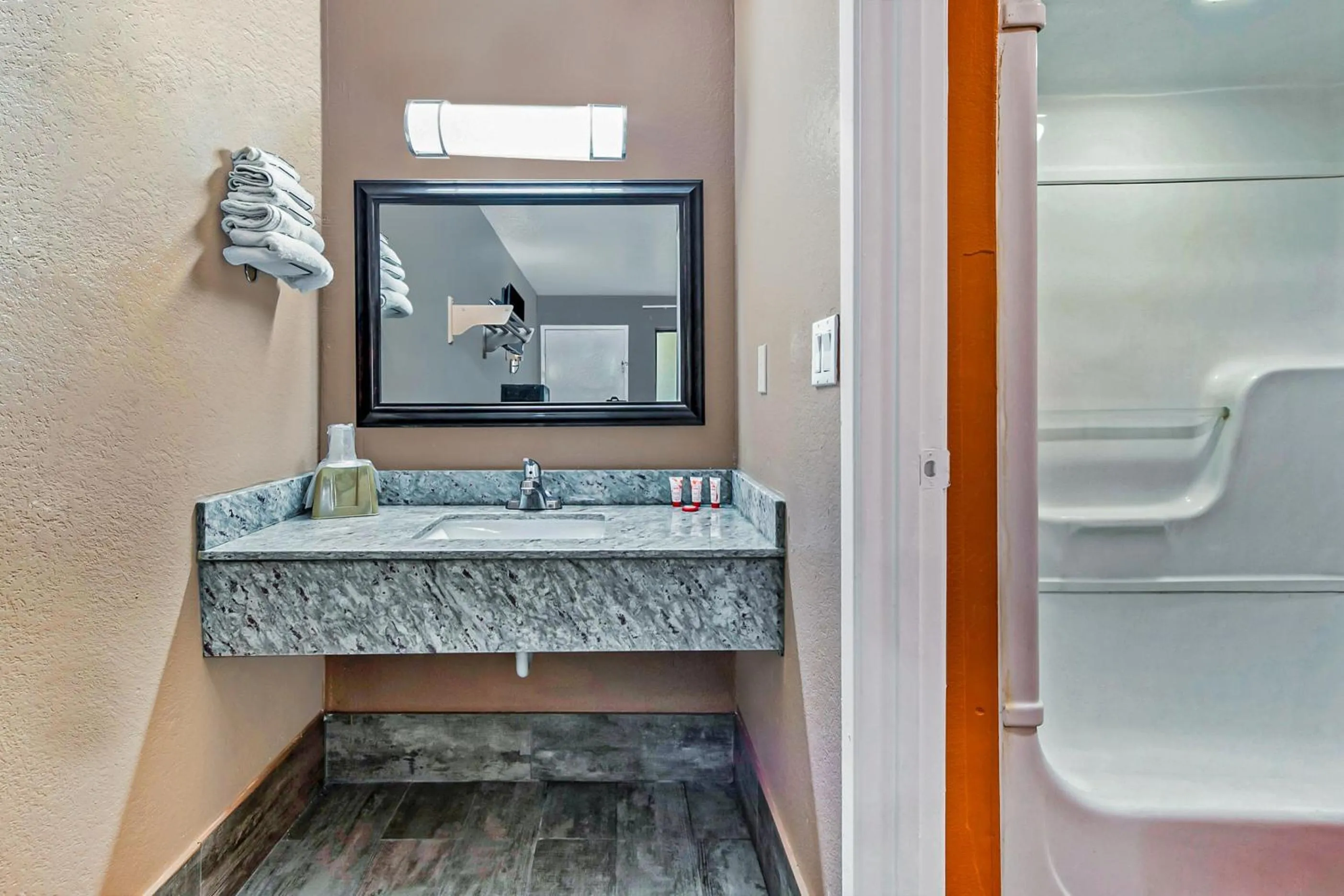 Bathroom in OYO Hotel Lake Charles Hwy 10