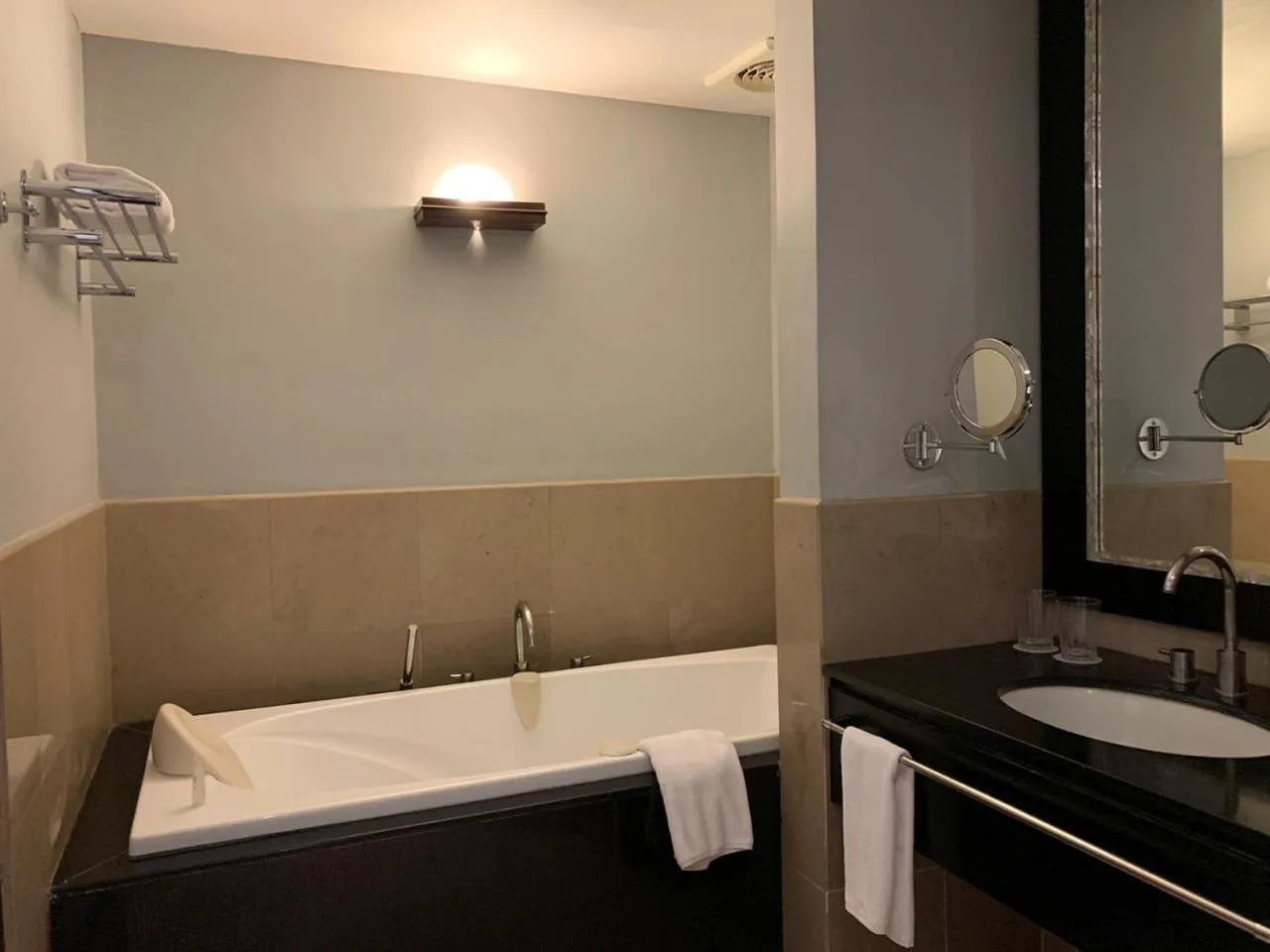 Surya Hotel & Cottages Prigen