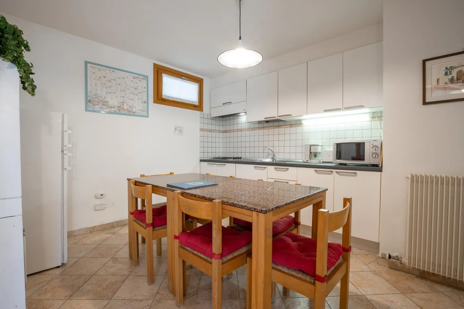 Kitchen or kitchenette in Al Trovante - Gardaslowemotion