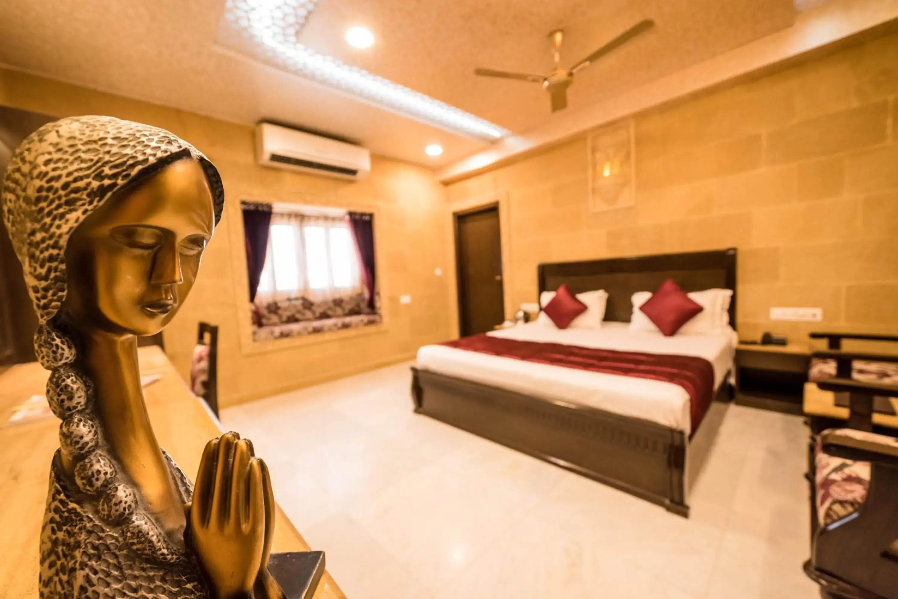 Superior King Room in Hotel Sky Plaza - Best ever view of Jaisalmer Fort Superior King Room in Hotel Sky Plaza - Best ever view of Jaisalmer Fort
