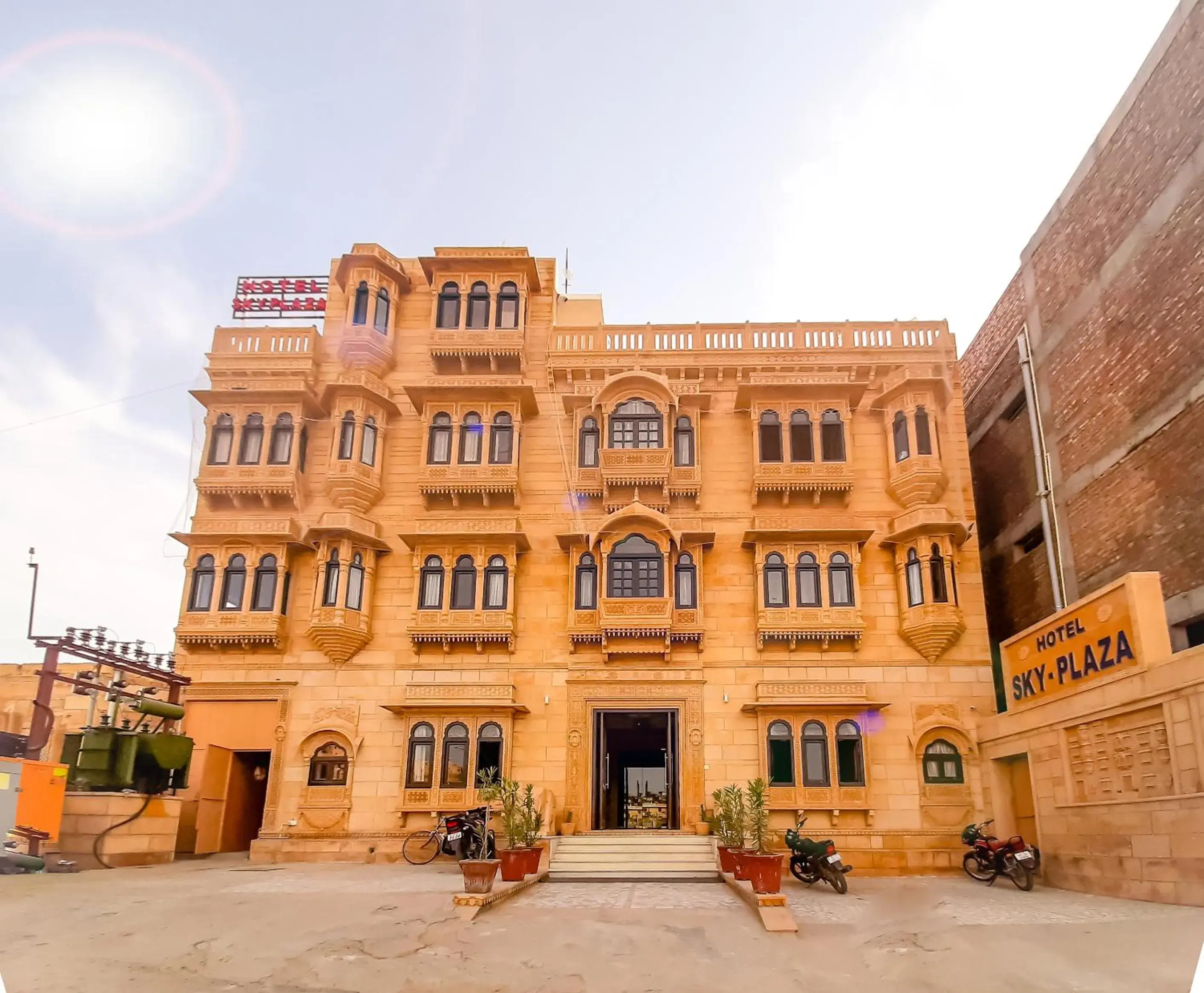 Hotel Sky Plaza - Best ever view of Jaisalmer Fort Hotel Sky Plaza - Best ever view of Jaisalmer Fort