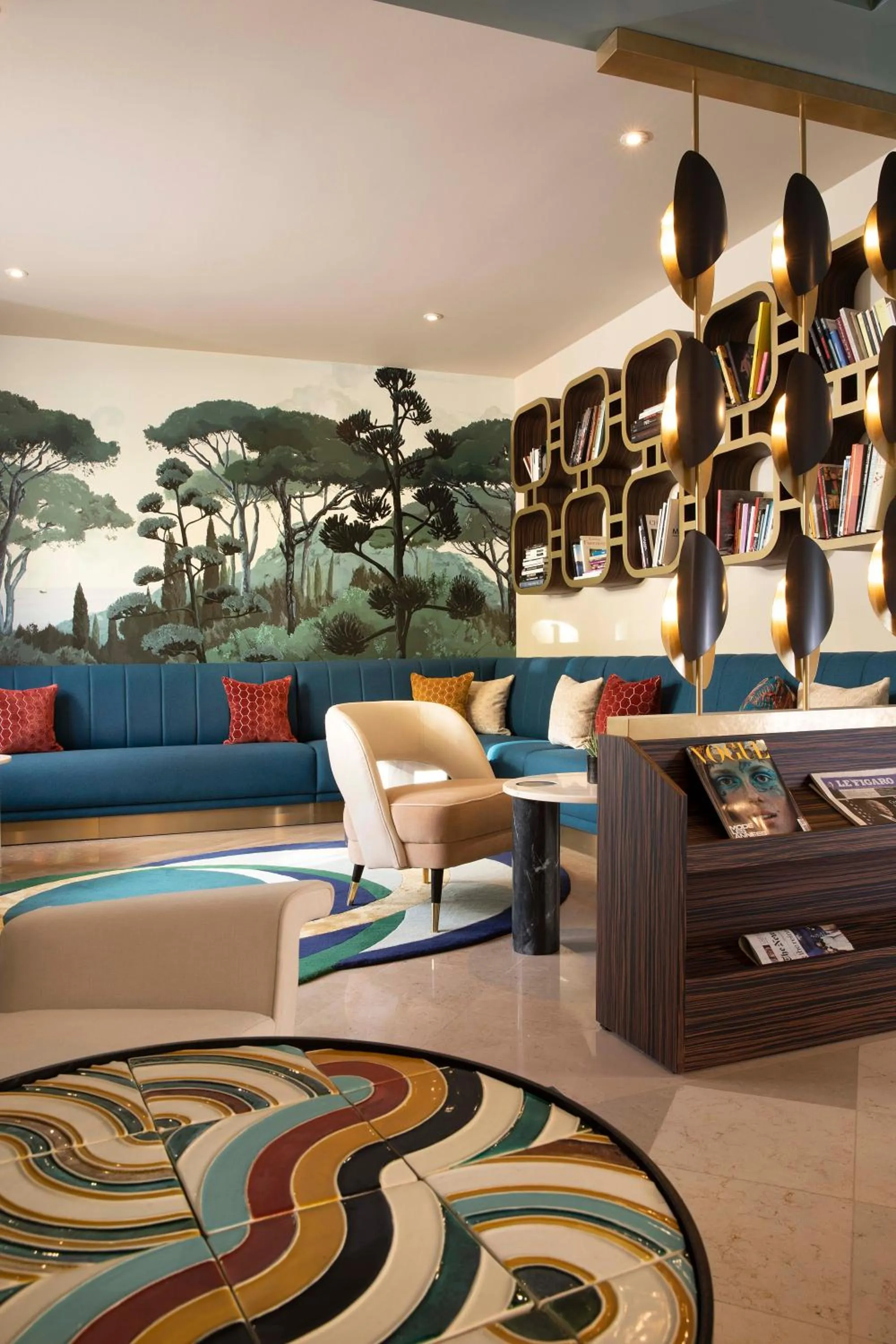 Library in Hôtel Aiglon