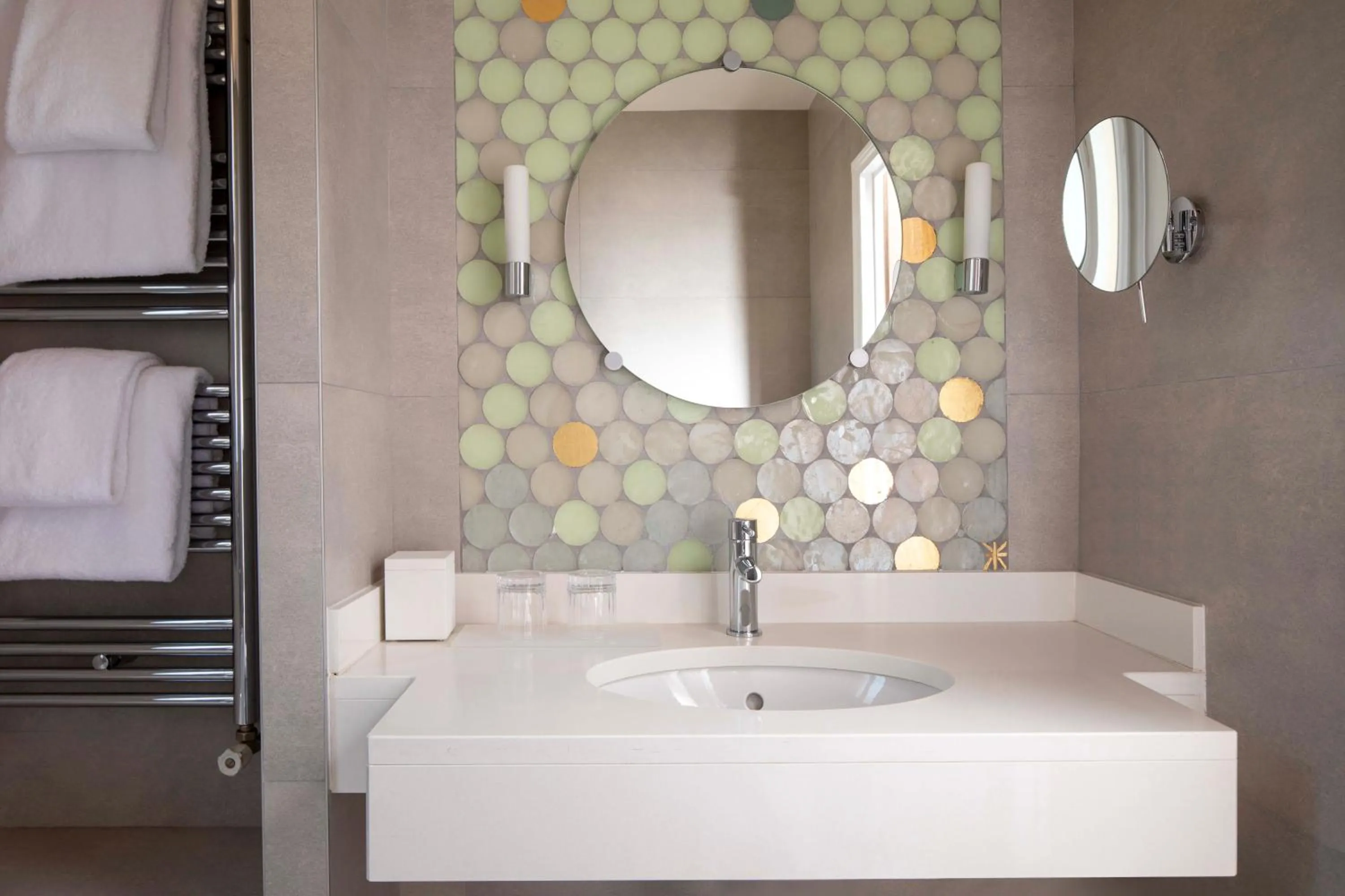 Bathroom in Hôtel Aiglon