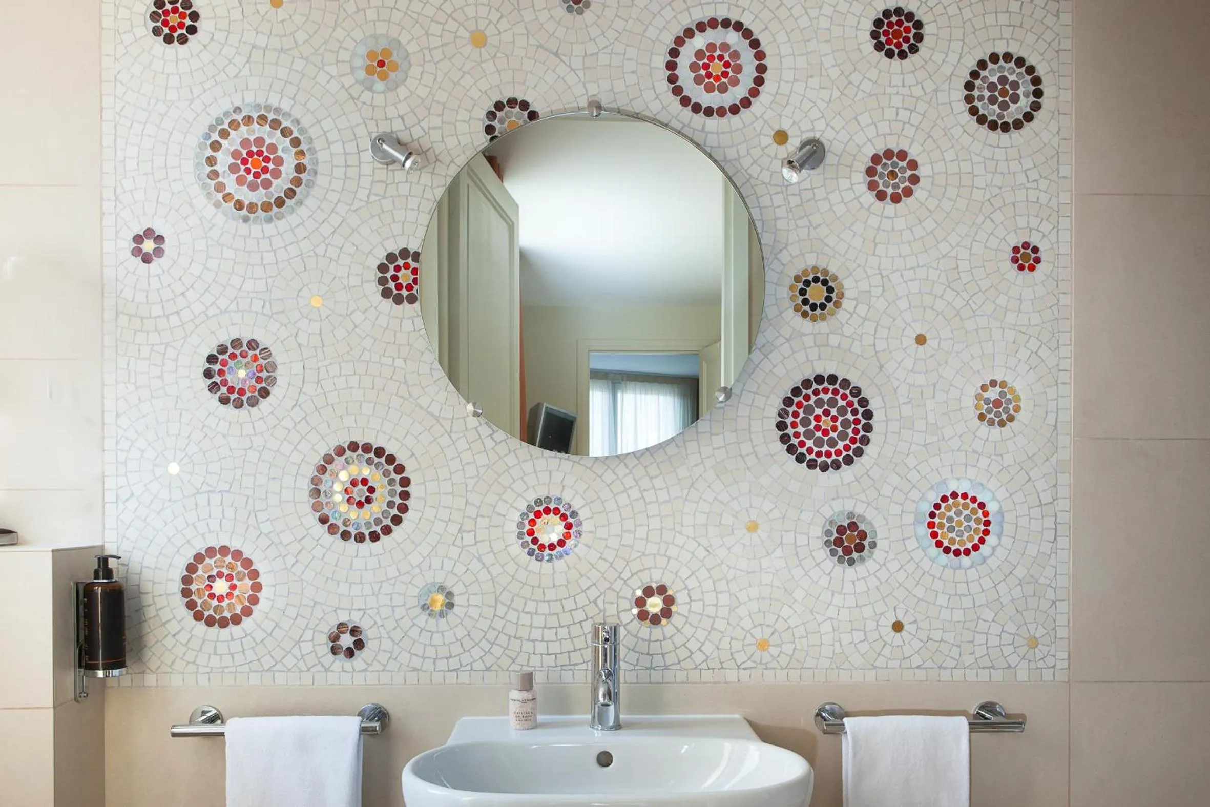 Bathroom in Hôtel Aiglon