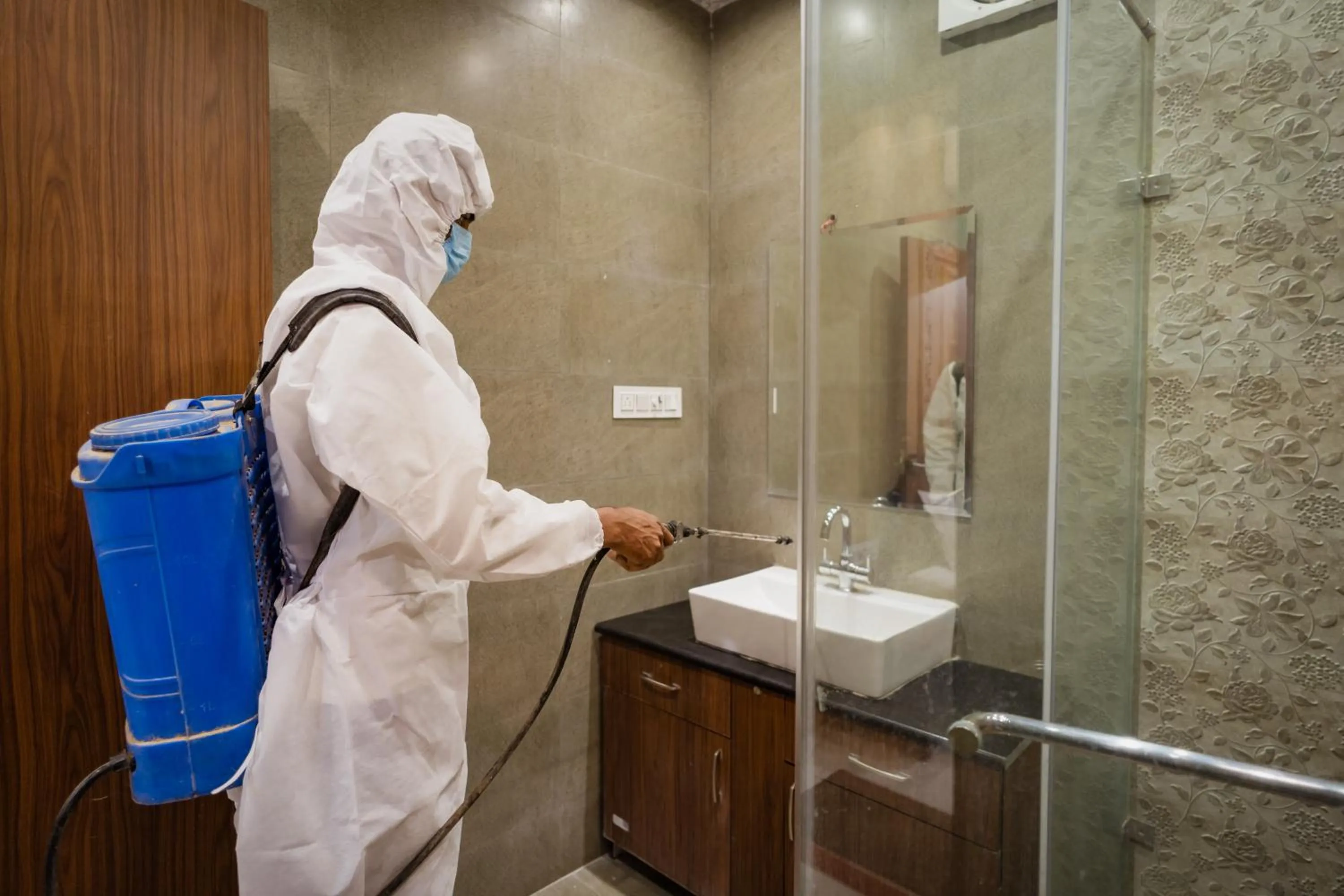 Shower in Hotel Akashdeep - Located City Centre