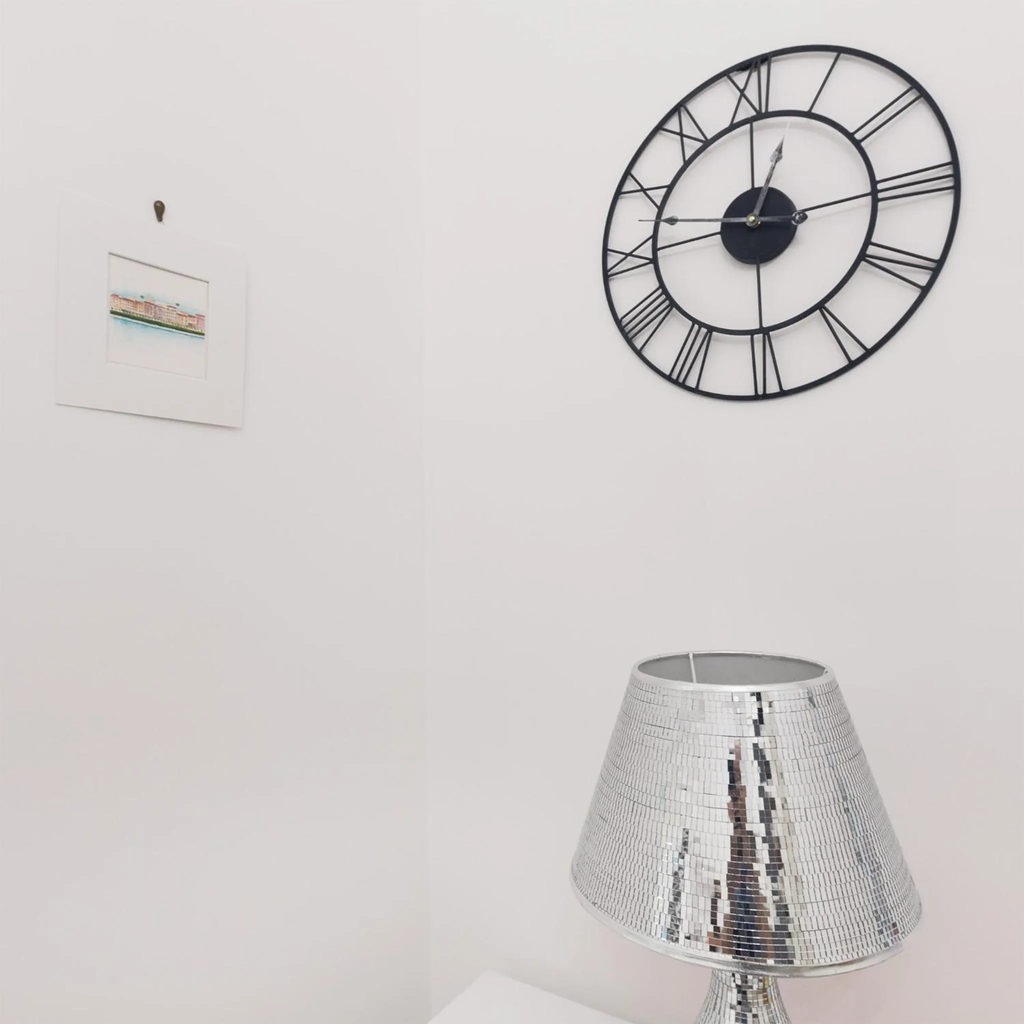 Decorative detail in Calafatari B&B