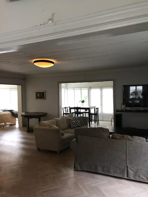 Property building in Mullbärsgårdens Bed and Breakfast