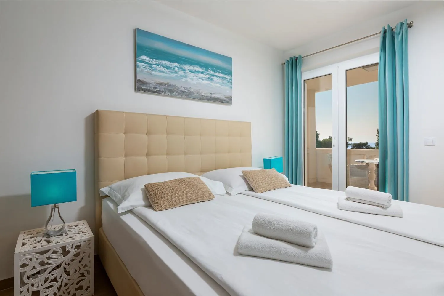 Bed in Villa Mediterranea