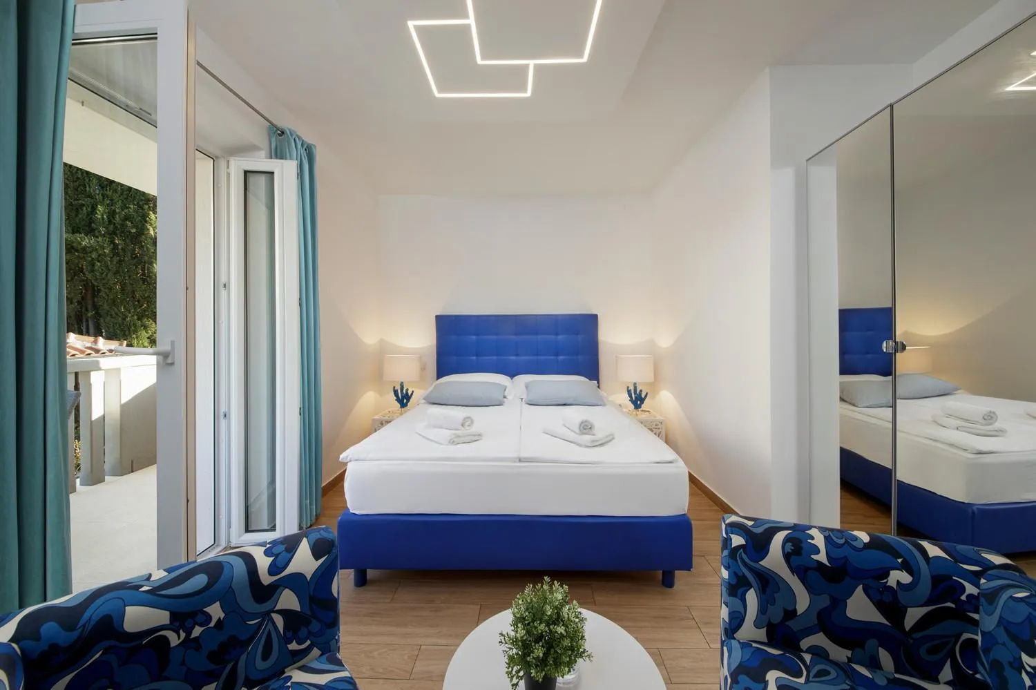 Bed in Villa Mediterranea