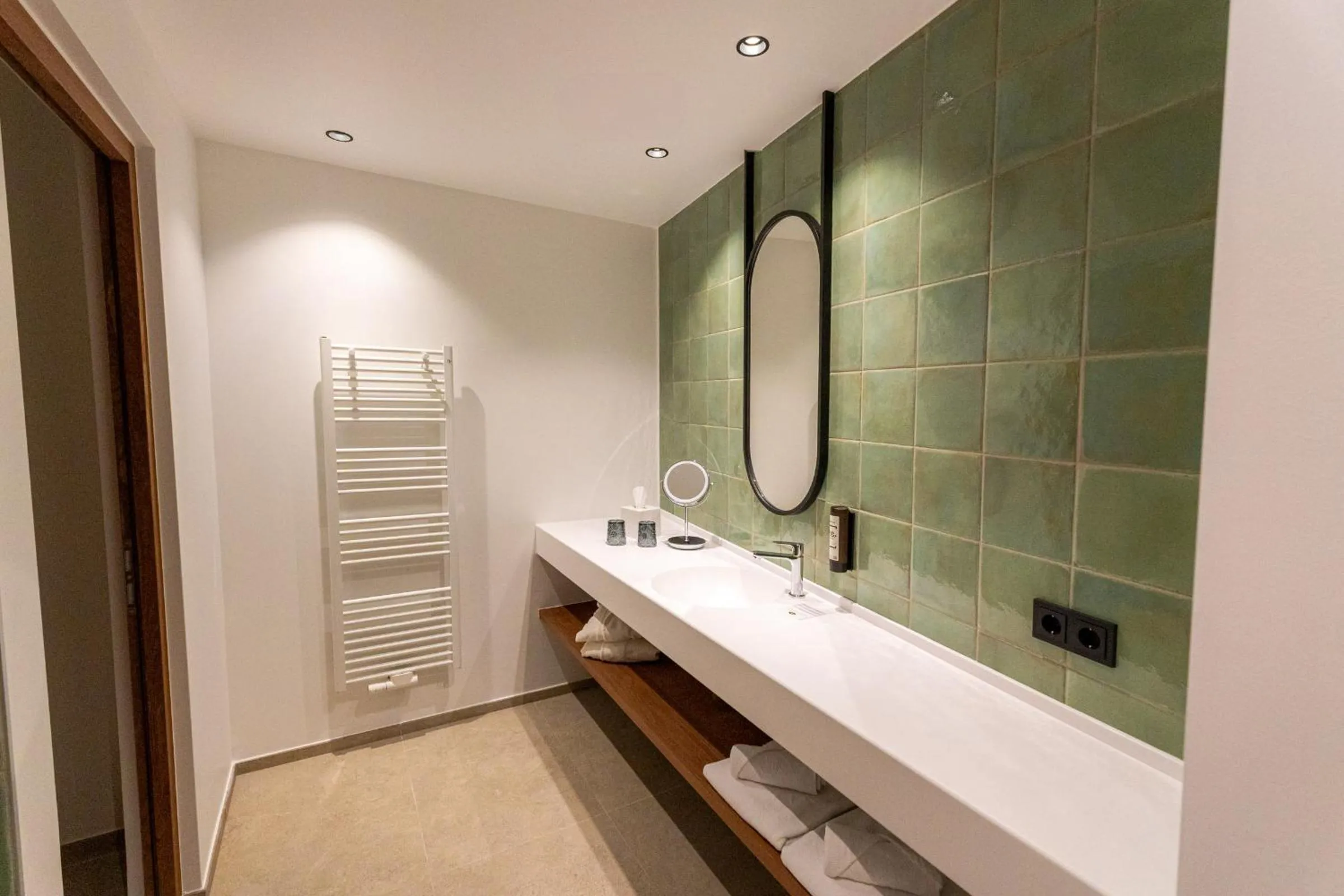 Bathroom in Hotel Tenz