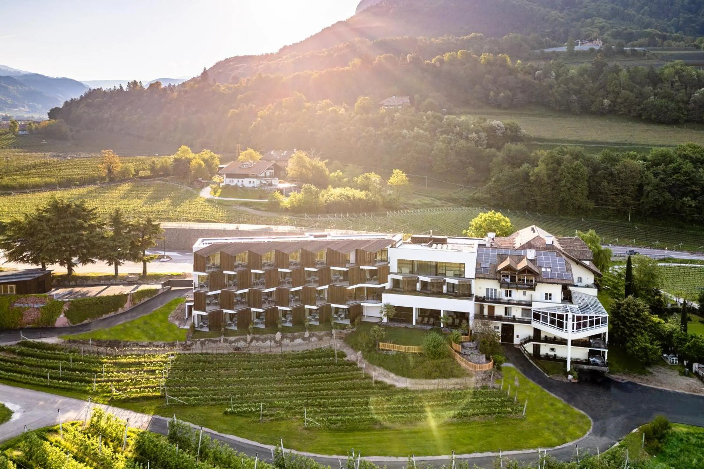 Property building in Hotel Tenz